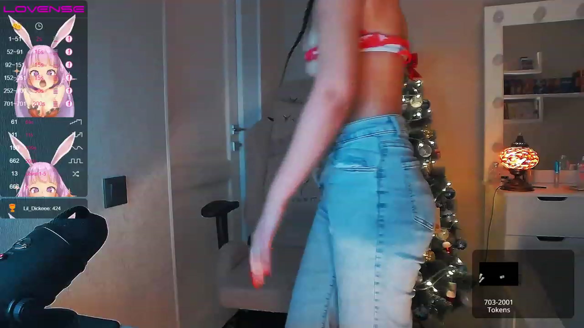 Gallery image thumbnail from MsCumsAlot's myfreecams stream on, 12/27/2022, 18:40 image 11 of 20