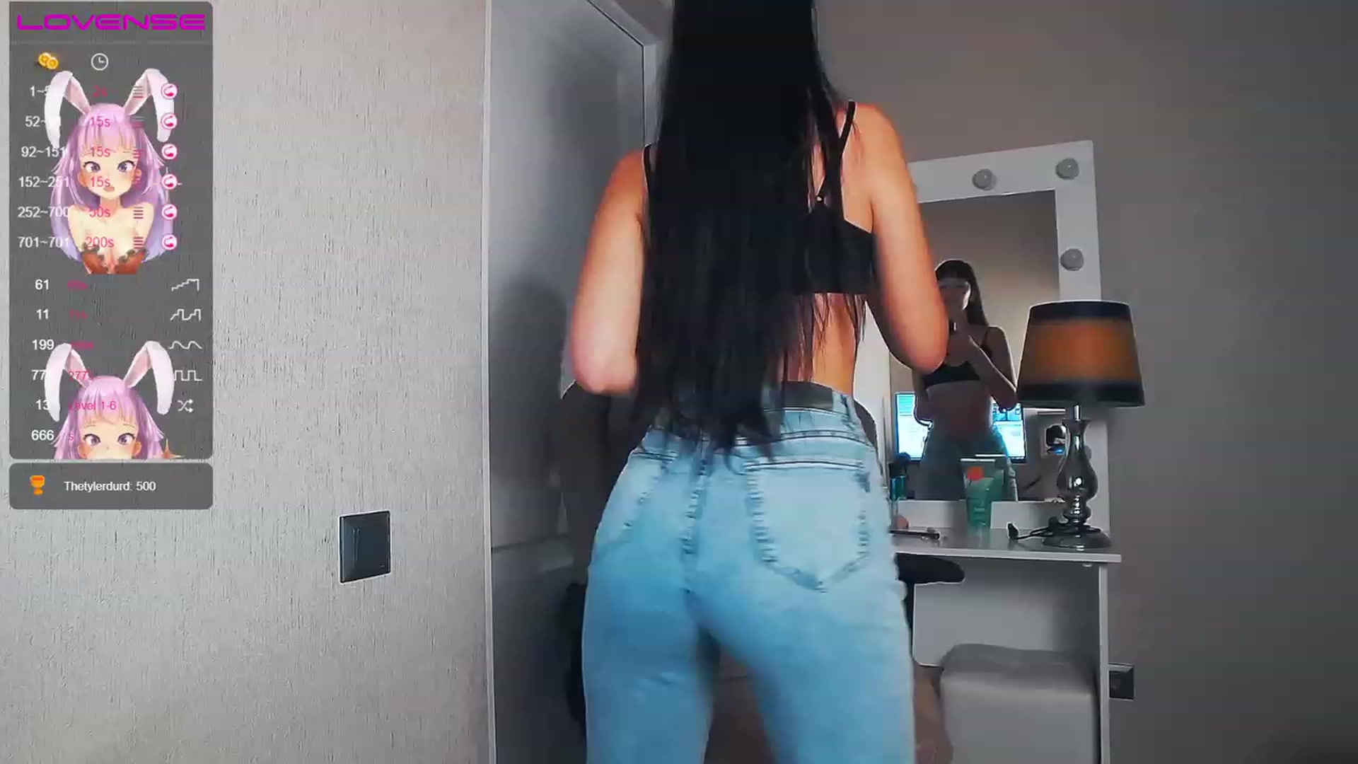 Gallery image thumbnail from MsCumsAlot's myfreecams stream on, 02/15/2023, 12:29 image 8 of 20