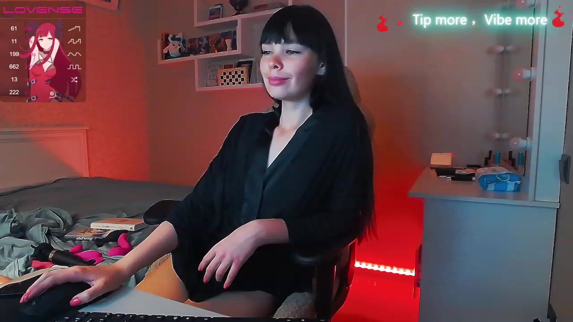 Gallery image thumbnail from MsCumsAlot's myfreecams stream on, 05/07/2023, 14:43 image 19 of 20
