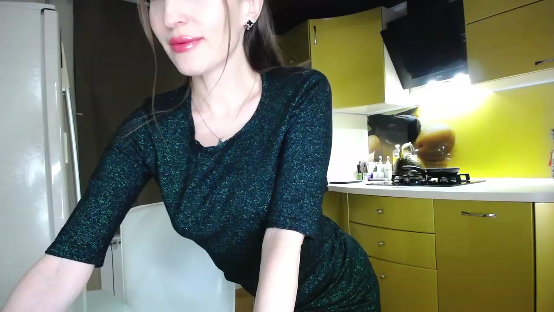 Gallery image thumbnail from MsDreams_'s myfreecams stream on, 01/01/2023, 01:54 image 2 of 20