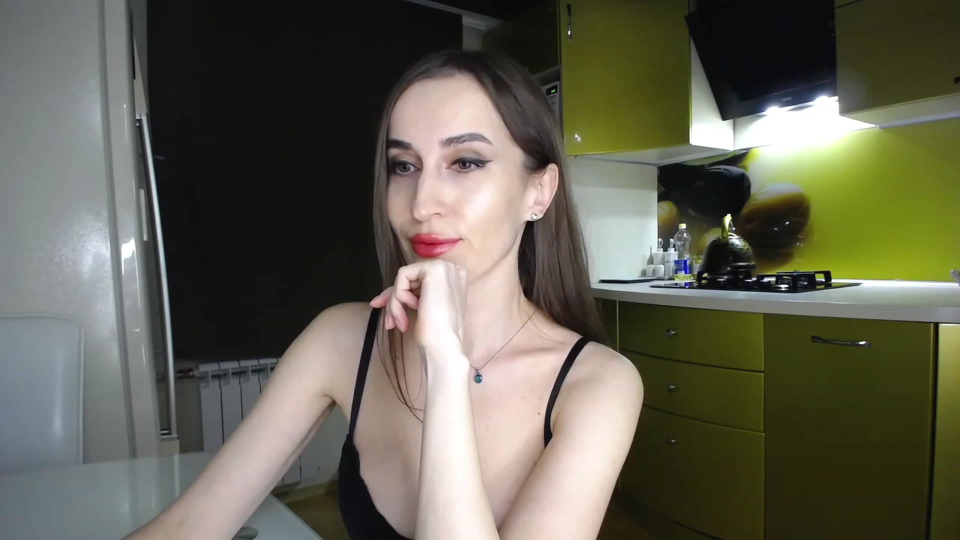 Gallery image thumbnail from MsDreams_'s myfreecams stream on, 02/13/2023, 01:31 image 9 of 20
