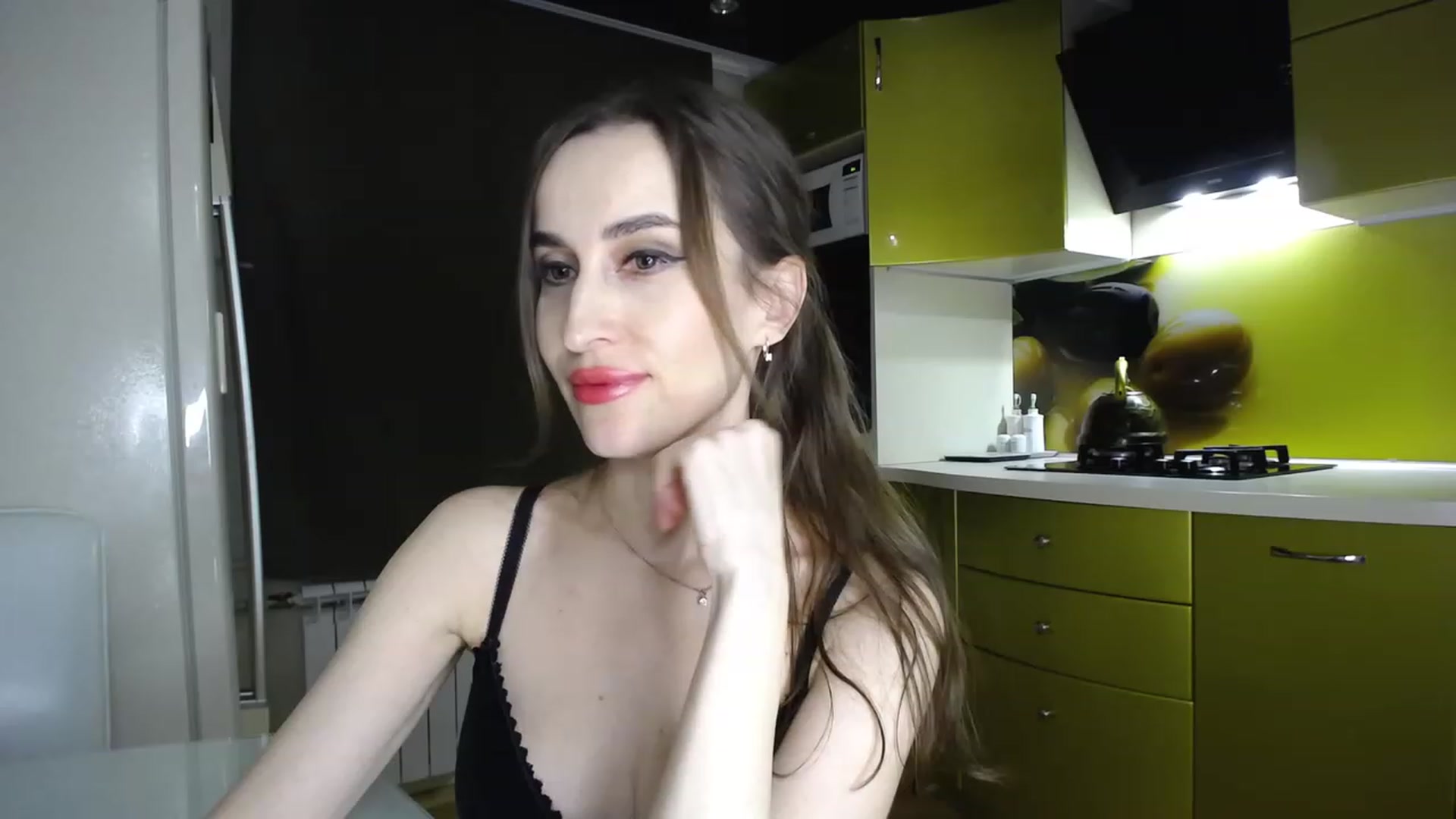 Gallery image thumbnail from MsDreams_'s myfreecams stream on, 03/11/2023, 02:23 image 12 of 20