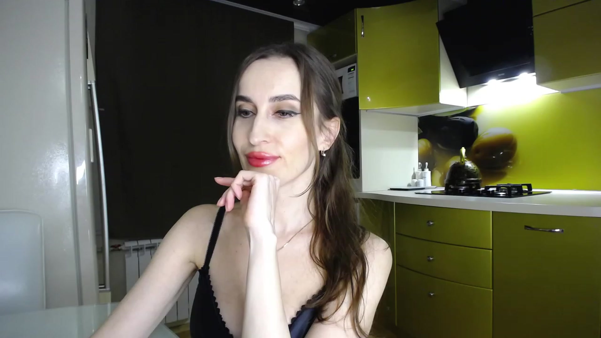 Gallery image thumbnail from MsDreams_'s myfreecams stream on, 03/11/2023, 02:23 image 4 of 20