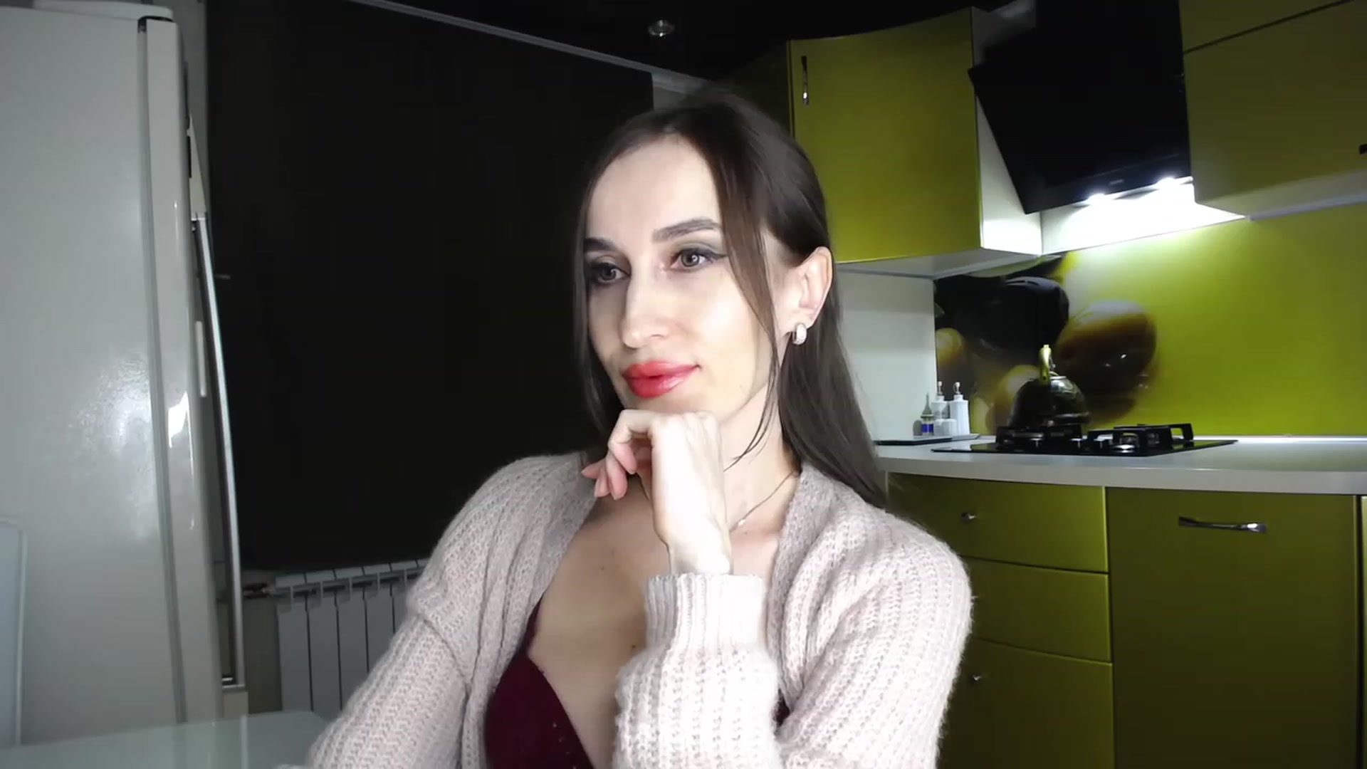 Gallery image thumbnail from MsDreams_'s myfreecams stream on, 04/17/2023, 01:12 image 17 of 20