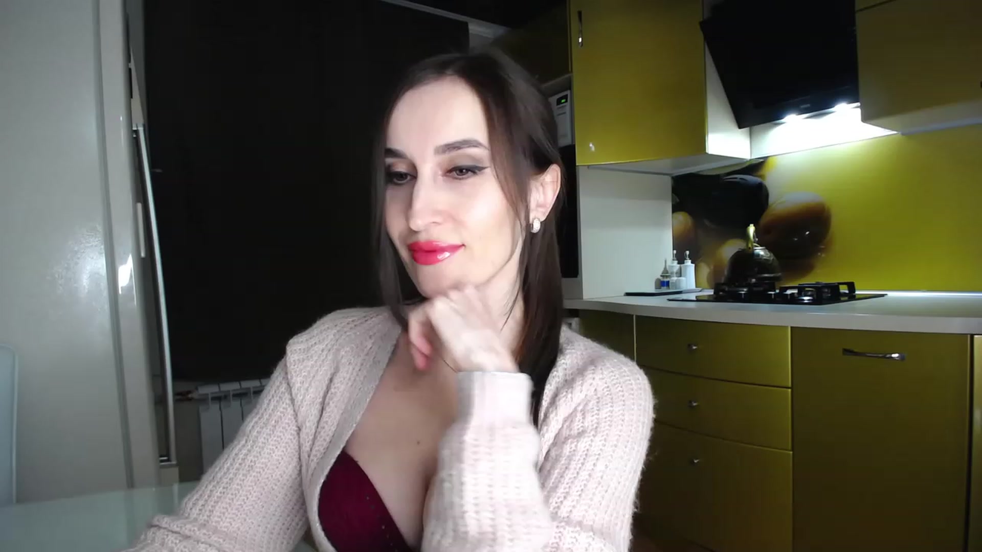 Gallery image thumbnail from MsDreams_'s myfreecams stream on, 04/17/2023, 01:12 image 1 of 20