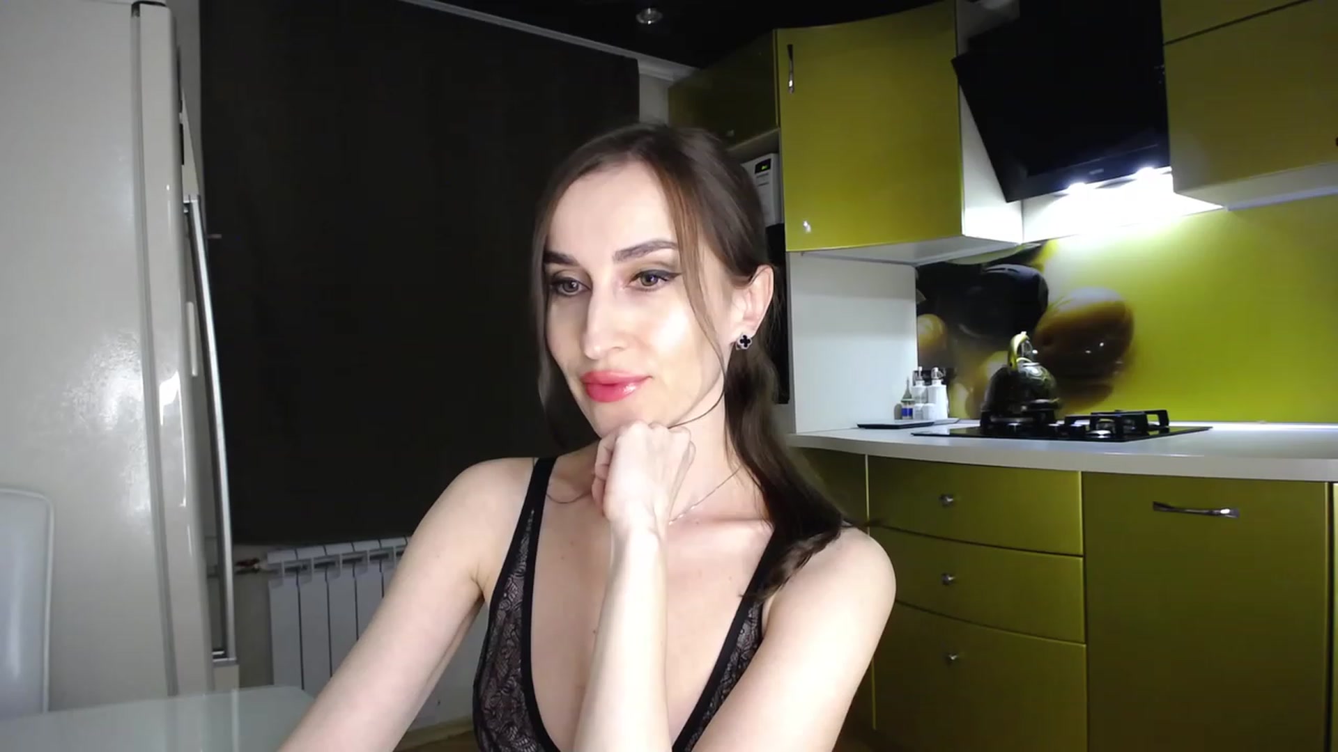 Gallery image thumbnail from MsDreams_'s myfreecams stream on, 05/14/2023, 23:43 image 8 of 20