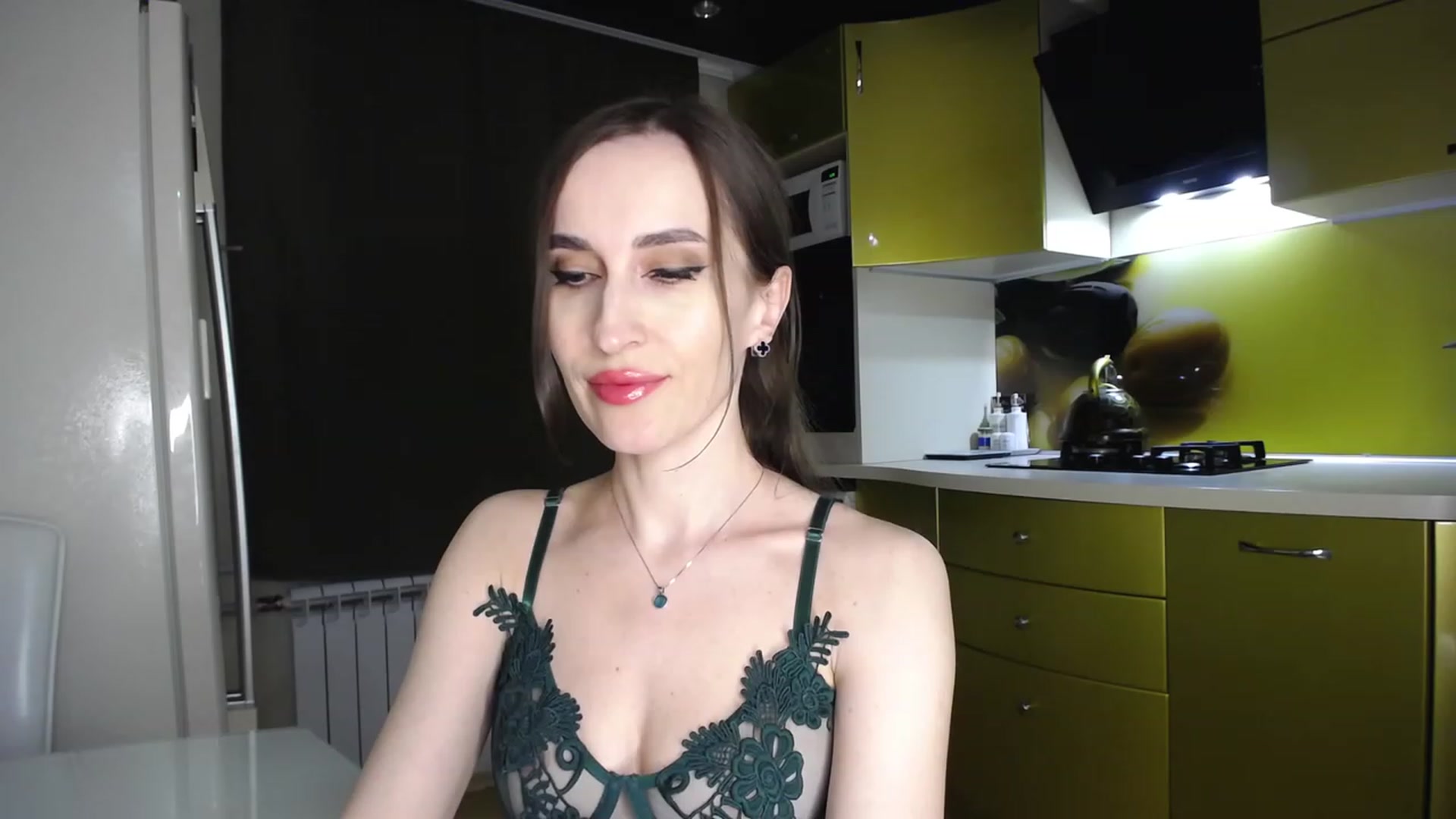 Gallery image thumbnail from MsDreams_'s myfreecams stream on, 05/16/2023, 22:48 image 9 of 20