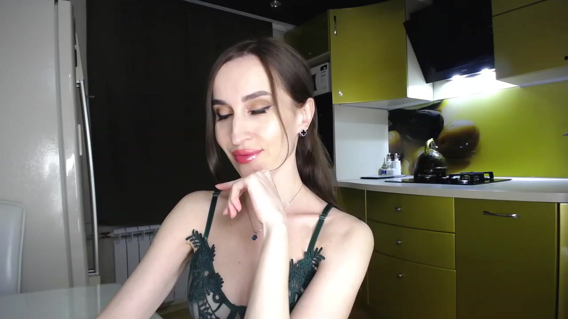 Gallery image thumbnail from MsDreams_'s myfreecams stream on, 05/16/2023, 22:48 image 14 of 20