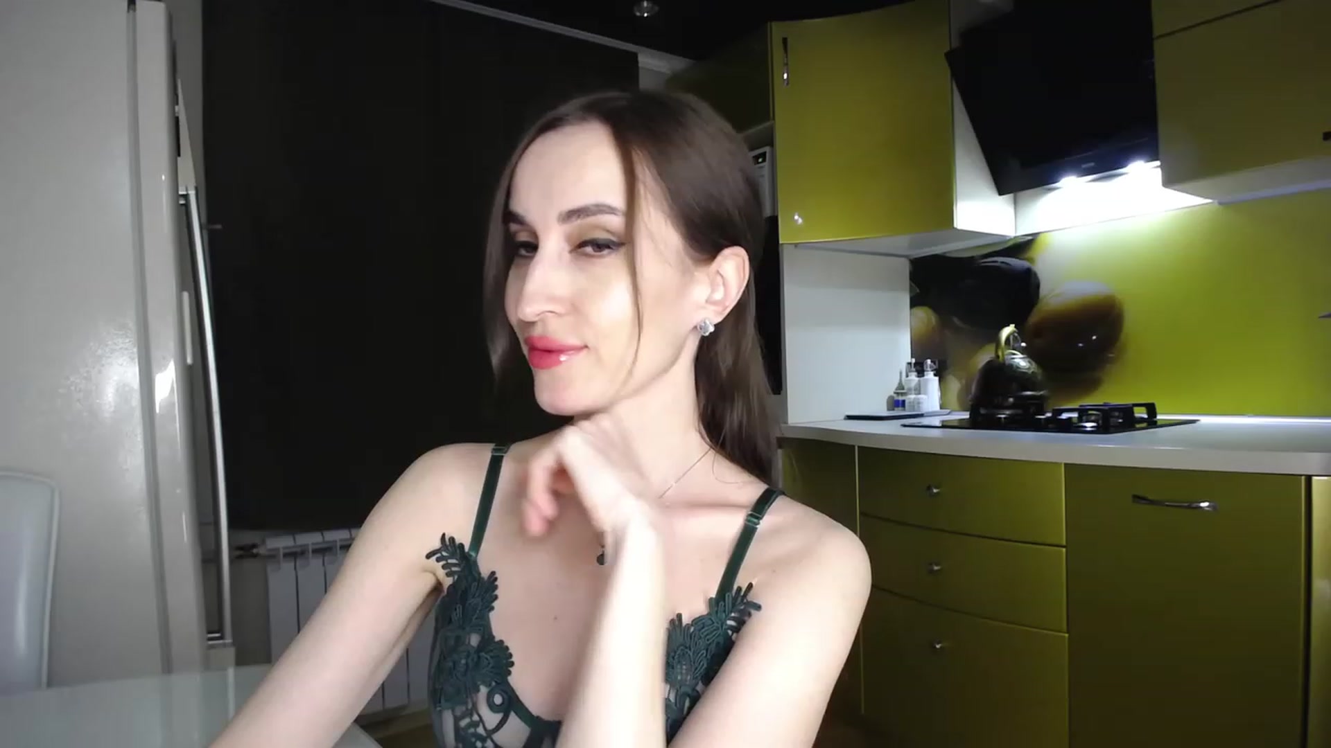 Gallery image thumbnail from MsDreams_'s myfreecams stream on, 05/16/2023, 22:48 image 8 of 20