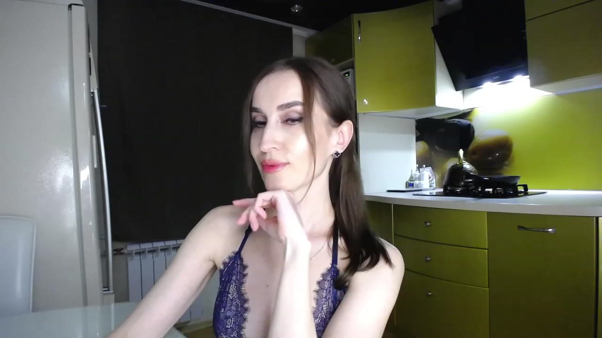 Gallery image thumbnail from MsDreams_'s myfreecams stream on, 05/30/2023, 22:18 image 10 of 20