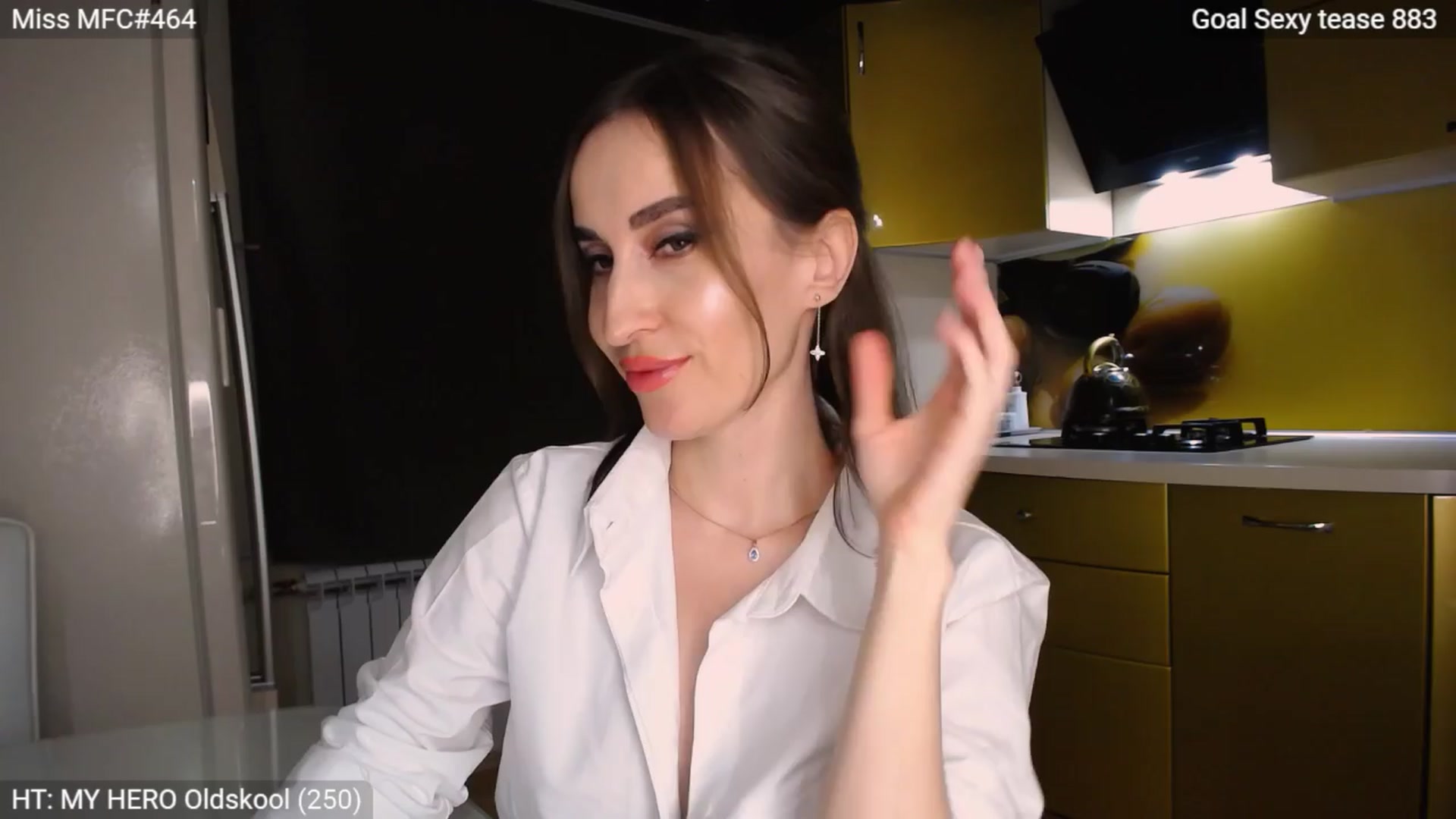 Gallery image thumbnail from MsDreams_'s myfreecams stream on, 03/25/2024, 01:04 image 7 of 20
