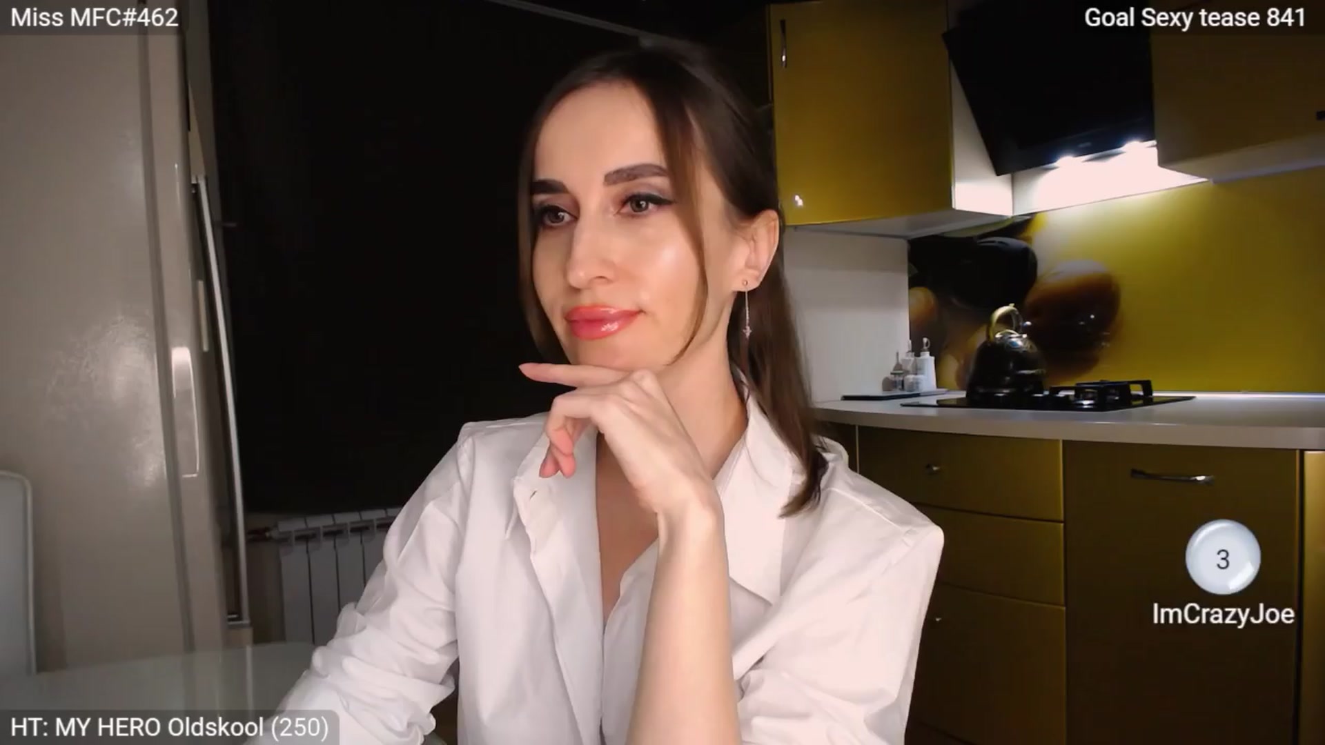 Gallery image thumbnail from MsDreams_'s myfreecams stream on, 03/25/2024, 01:04 image 13 of 20