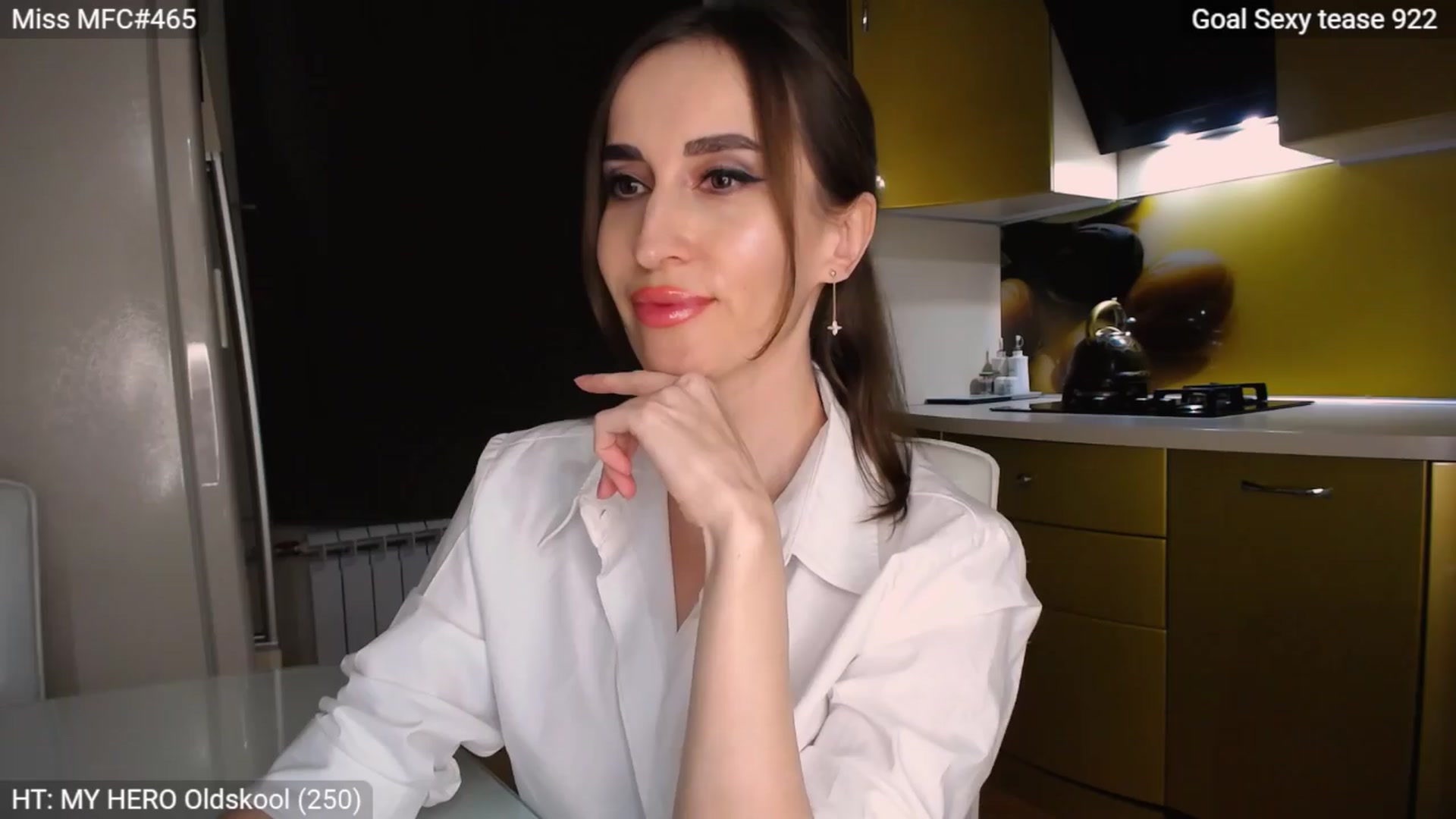 Gallery image thumbnail from MsDreams_'s myfreecams stream on, 03/25/2024, 01:04 image 1 of 20