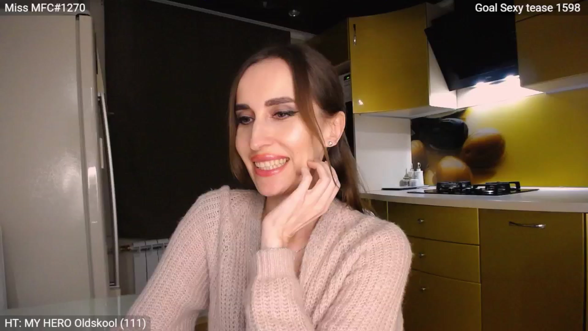 Gallery image thumbnail from MsDreams_'s myfreecams stream on, 04/22/2024, 24:00 image 4 of 20