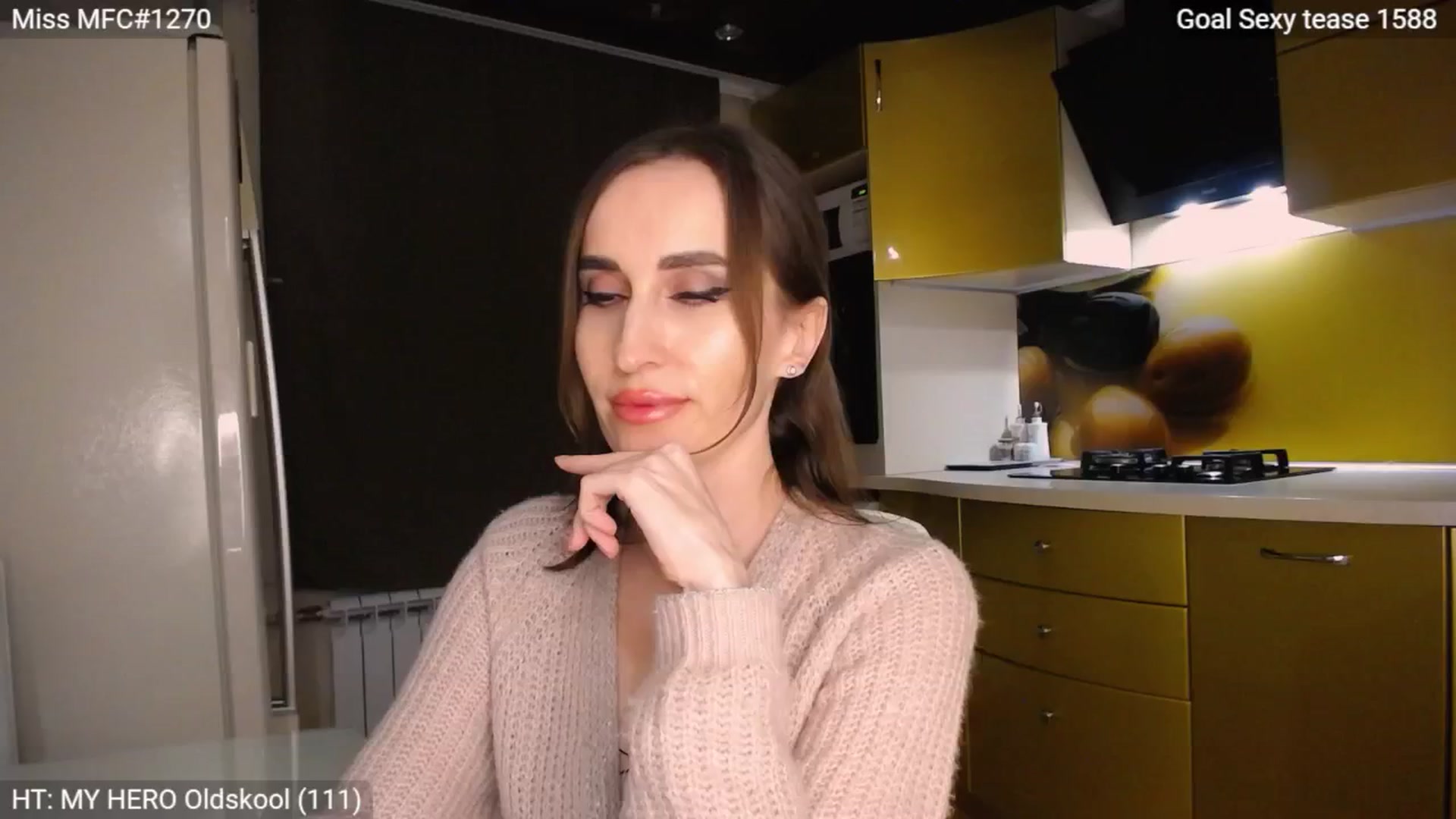 Gallery image thumbnail from MsDreams_'s myfreecams stream on, 04/22/2024, 24:00 image 8 of 20