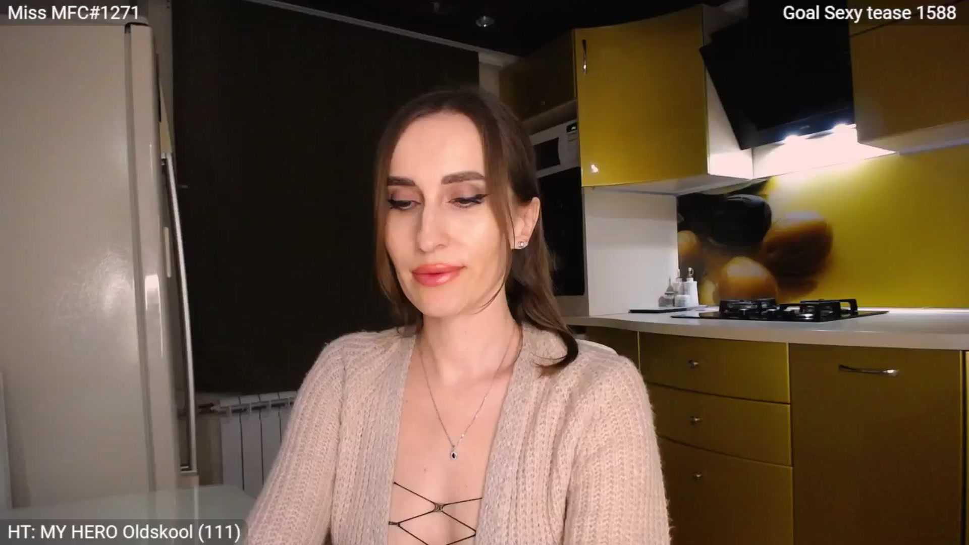 Gallery image thumbnail from MsDreams_'s myfreecams stream on, 04/22/2024, 24:00 image 17 of 20