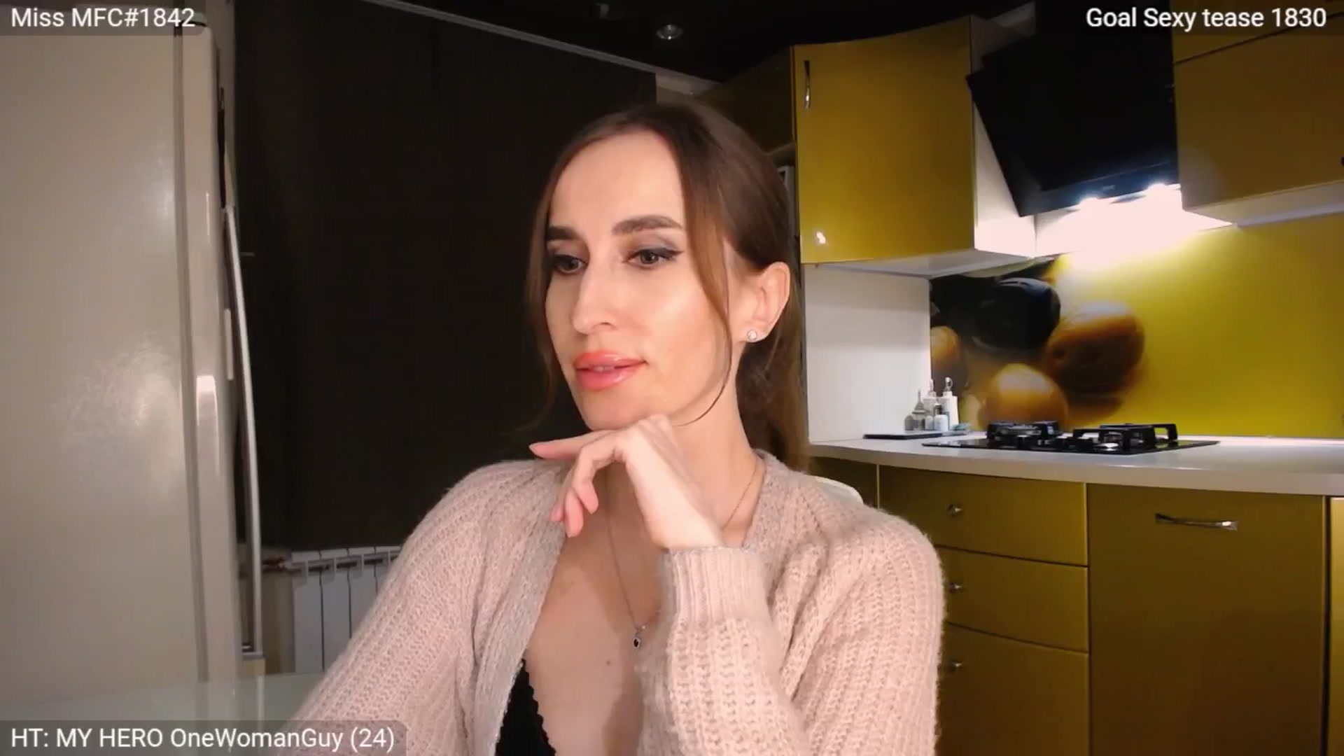 Gallery image thumbnail from MsDreams_'s myfreecams stream on, 05/14/2024, 23:42 image 14 of 20