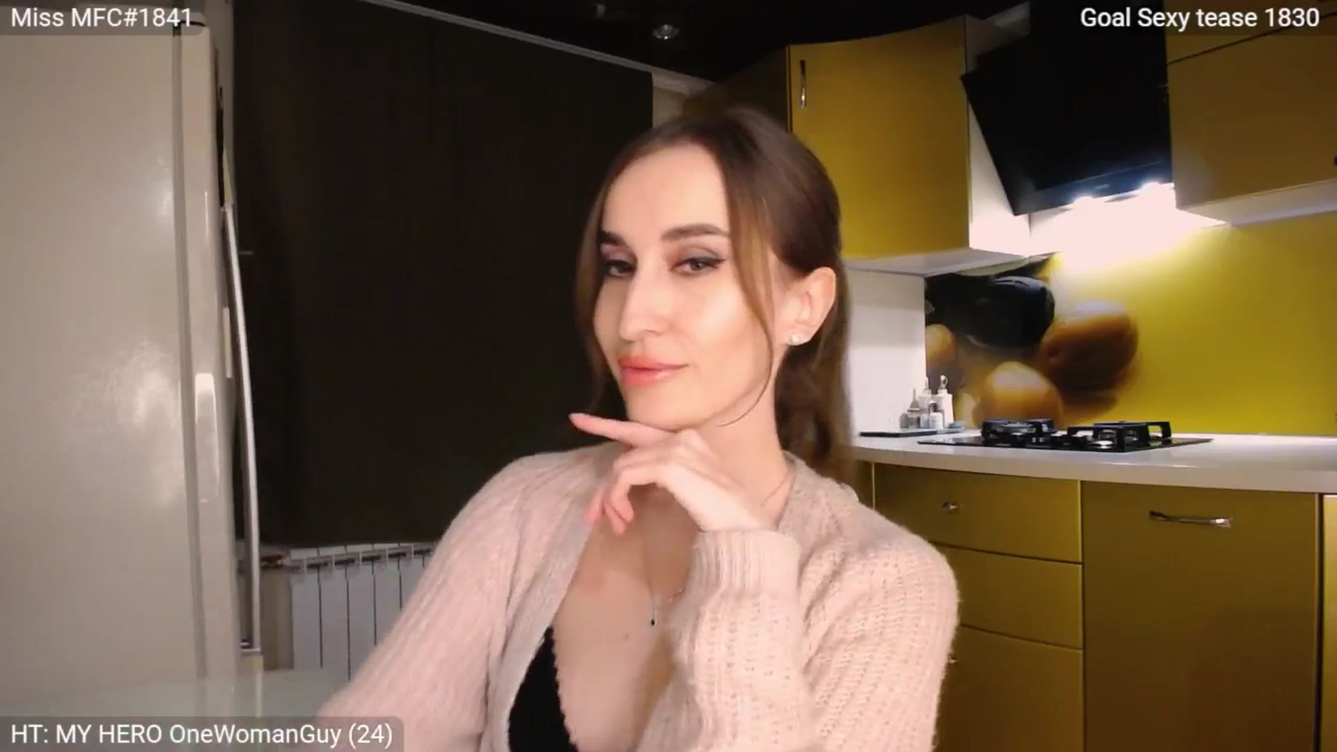 Gallery image thumbnail from MsDreams_'s myfreecams stream on, 05/14/2024, 23:42 image 11 of 20