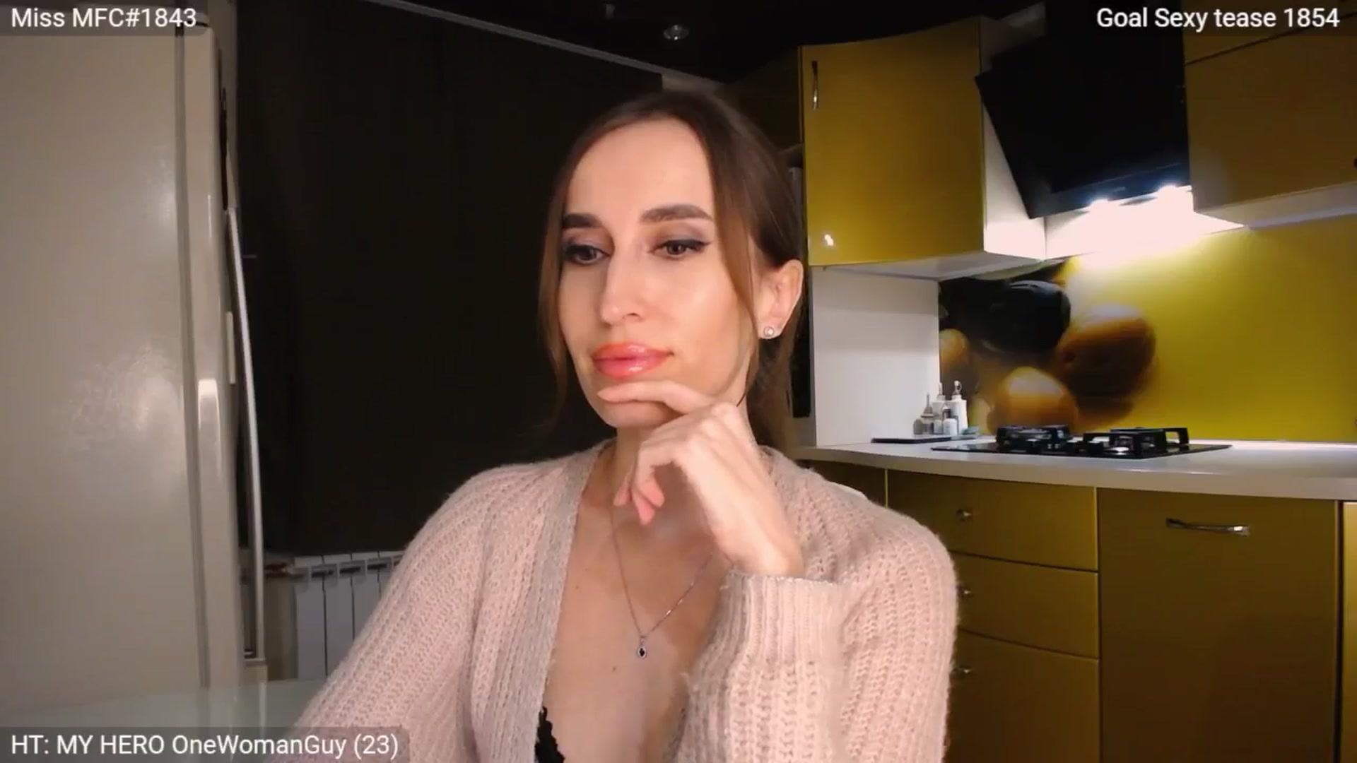 Gallery image thumbnail from MsDreams_'s myfreecams stream on, 05/14/2024, 23:42 image 9 of 20
