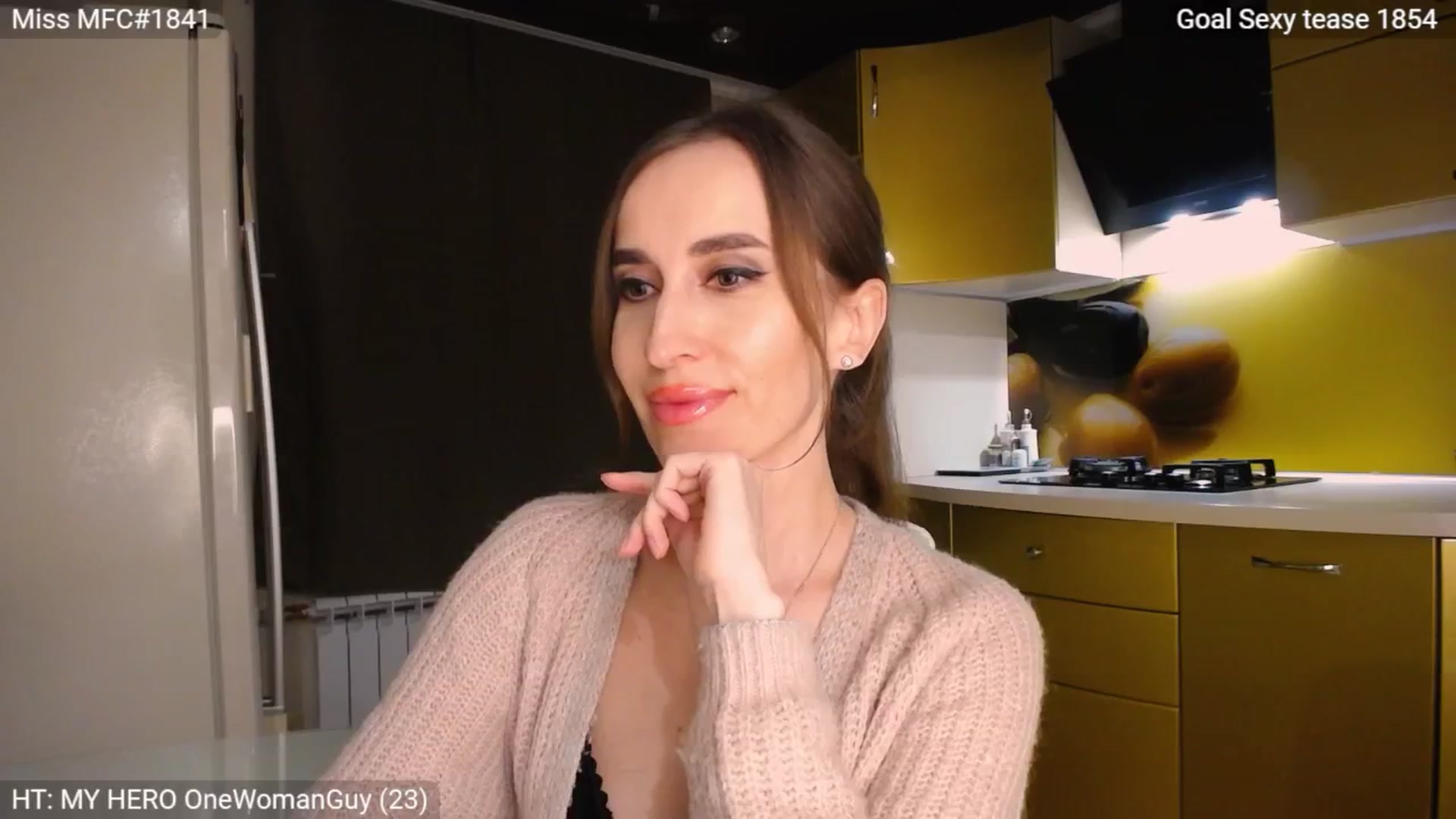 Gallery image thumbnail from MsDreams_'s myfreecams stream on, 05/14/2024, 23:42 image 2 of 20