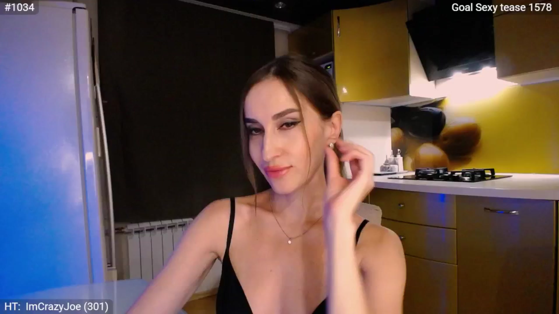Gallery image thumbnail from MsDreams_'s myfreecams stream on, 08/18/2024, 23:46 image 7 of 20