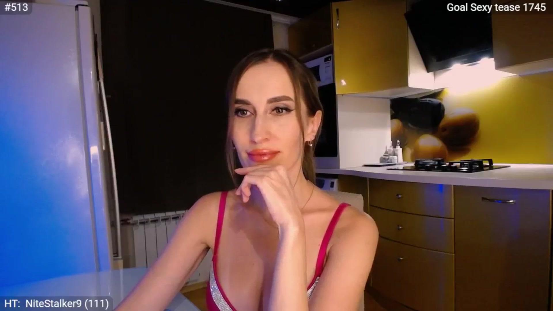 Gallery image thumbnail from MsDreams_'s myfreecams stream on, 08/30/2024, 24:07 image 17 of 20