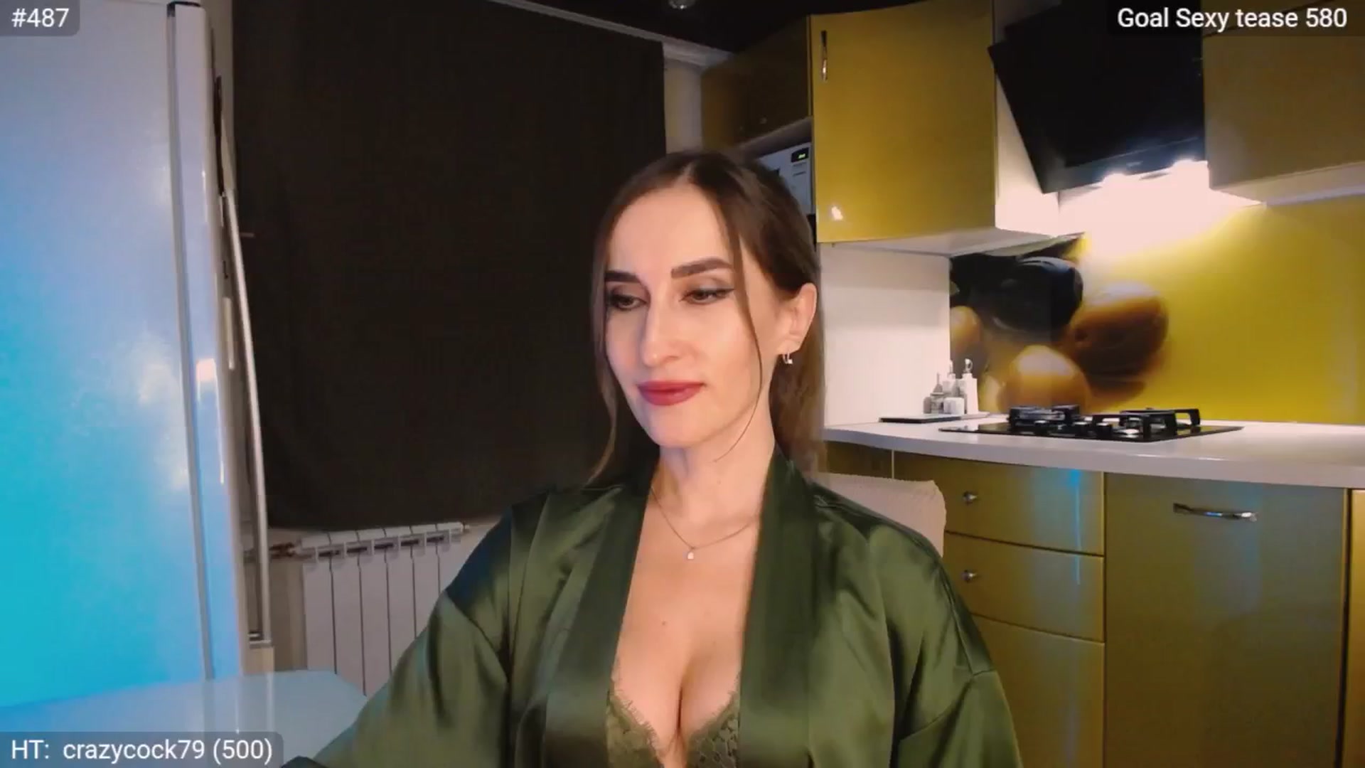 Gallery image thumbnail from MsDreams_'s myfreecams stream on, 09/21/2024, 24:06 image 11 of 20