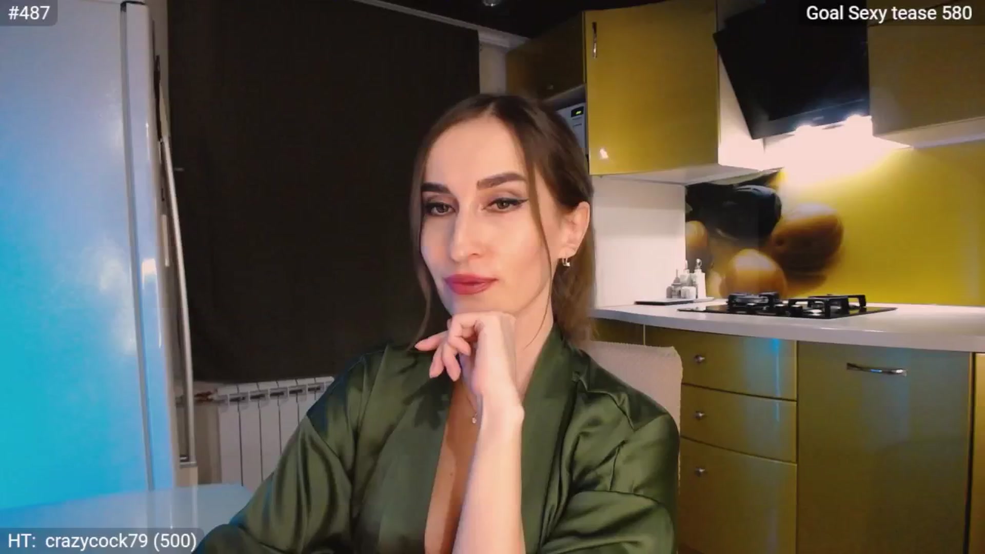 Gallery image thumbnail from MsDreams_'s myfreecams stream on, 09/21/2024, 24:06 image 8 of 20