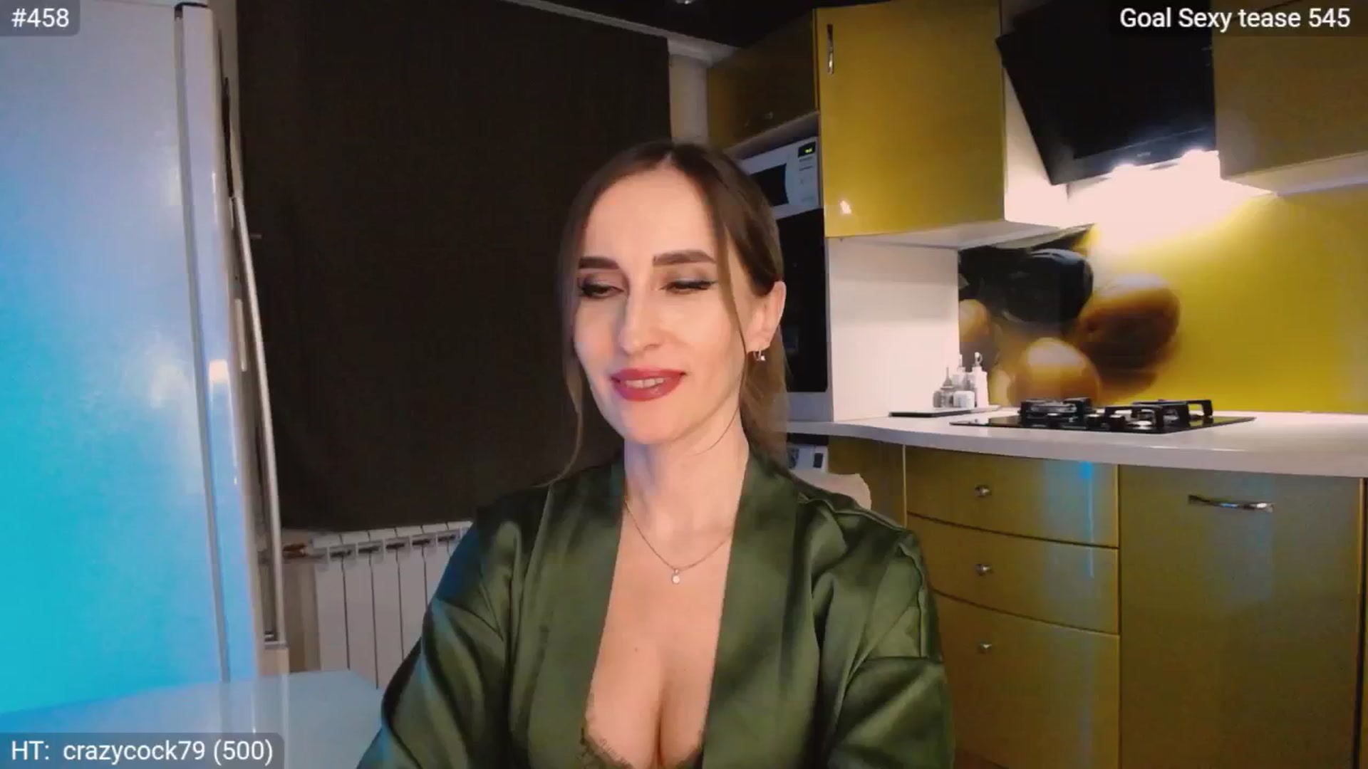 Gallery image thumbnail from MsDreams_'s myfreecams stream on, 09/21/2024, 01:37 image 14 of 20
