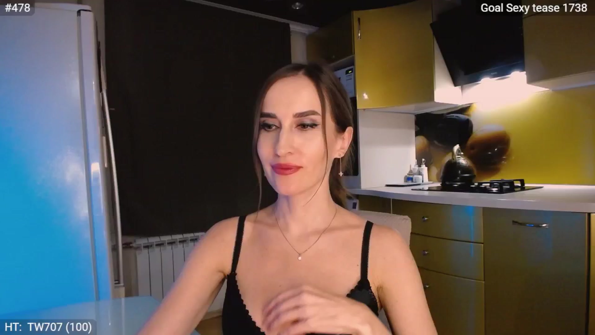 Gallery image thumbnail from MsDreams_'s myfreecams stream on, 09/26/2024, 24:35 image 12 of 20