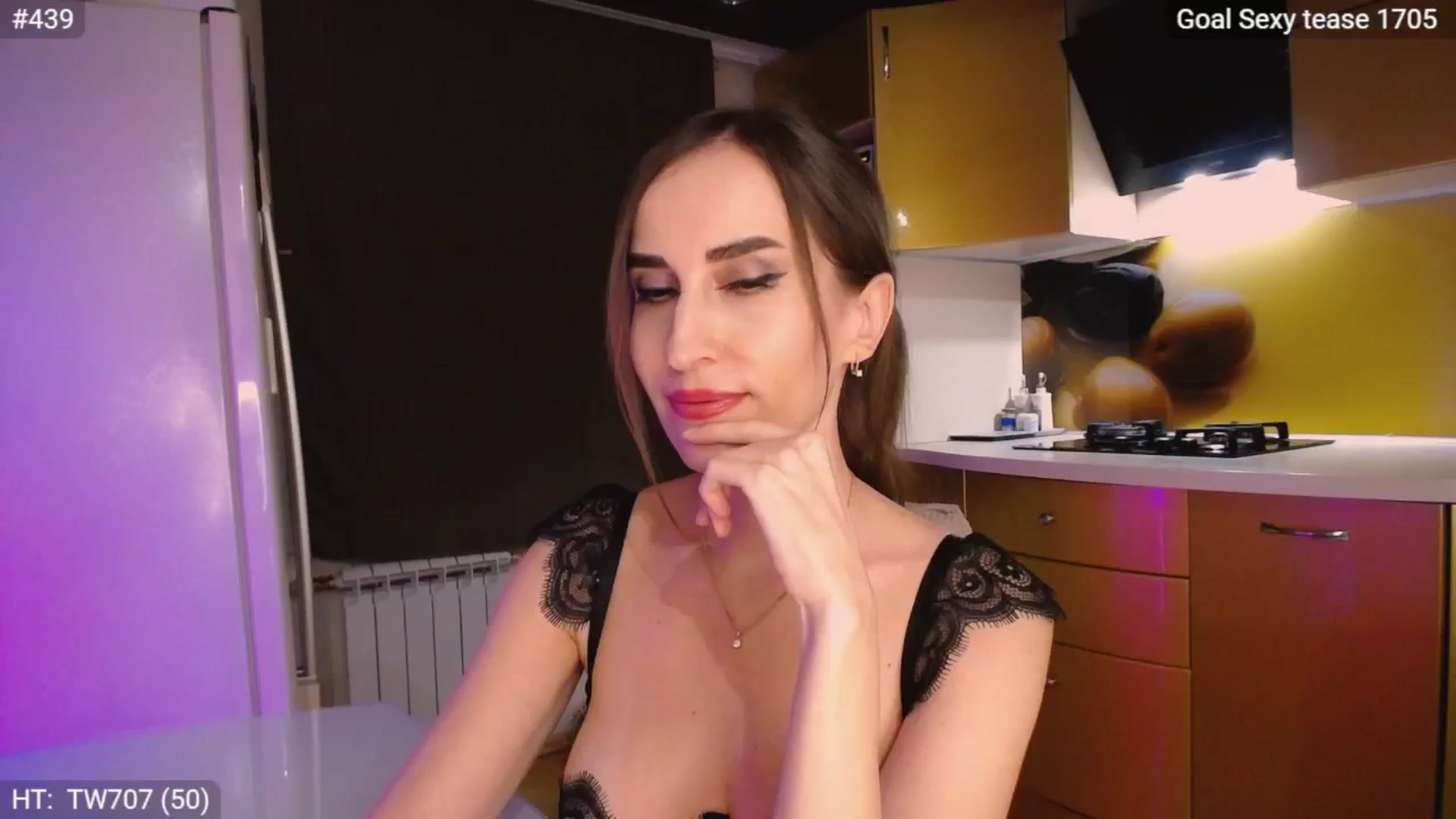 Gallery image thumbnail from MsDreams_'s myfreecams stream on, 09/29/2024, 24:01 image 8 of 20