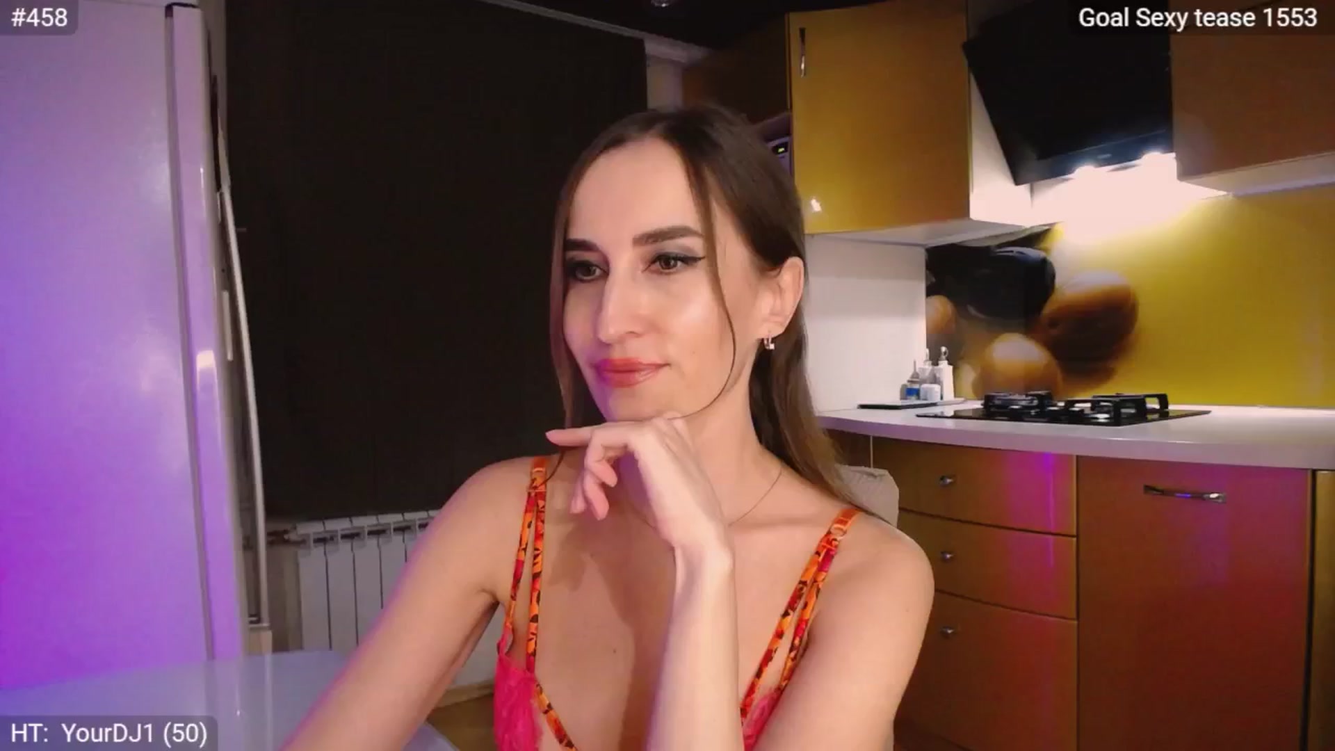 Gallery image thumbnail from MsDreams_'s myfreecams stream on, 09/29/2024, 23:48 image 17 of 20