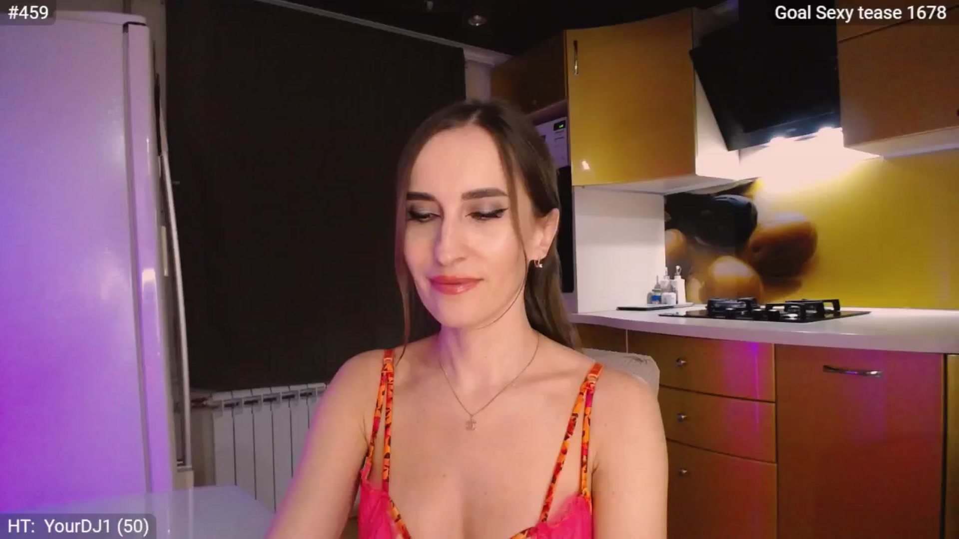 Gallery image thumbnail from MsDreams_'s myfreecams stream on, 09/29/2024, 23:48 image 4 of 20