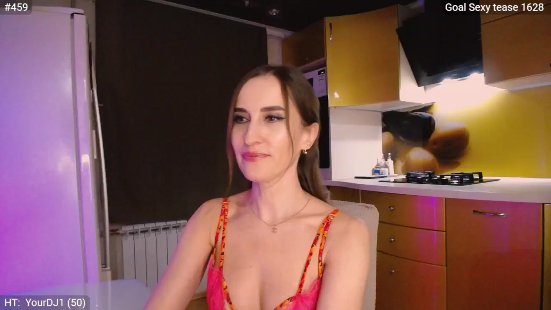 Gallery image thumbnail from MsDreams_'s myfreecams stream on, 09/29/2024, 23:48 image 8 of 20