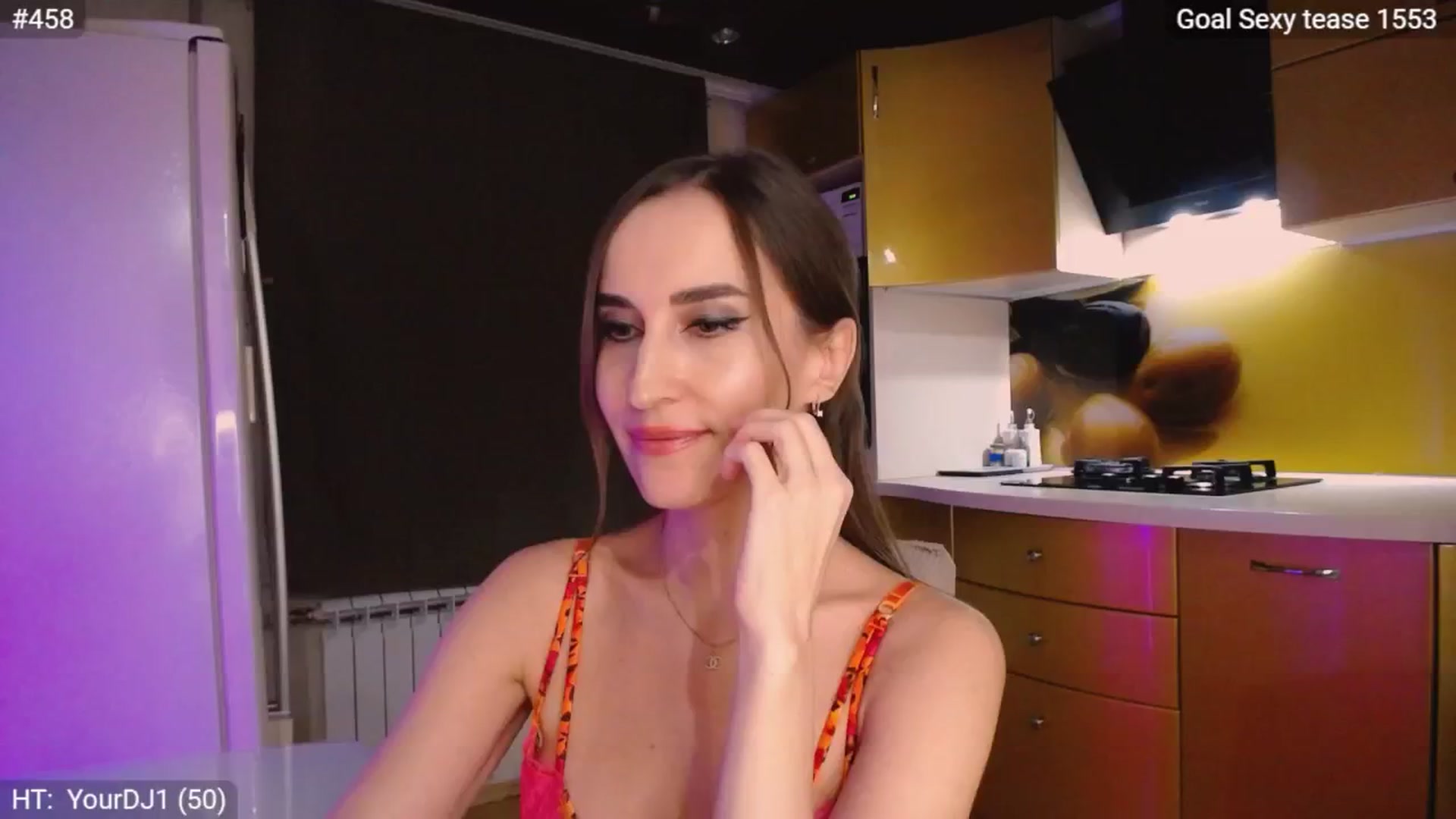 Gallery image thumbnail from MsDreams_'s myfreecams stream on, 09/30/2024, 01:38 image 6 of 20