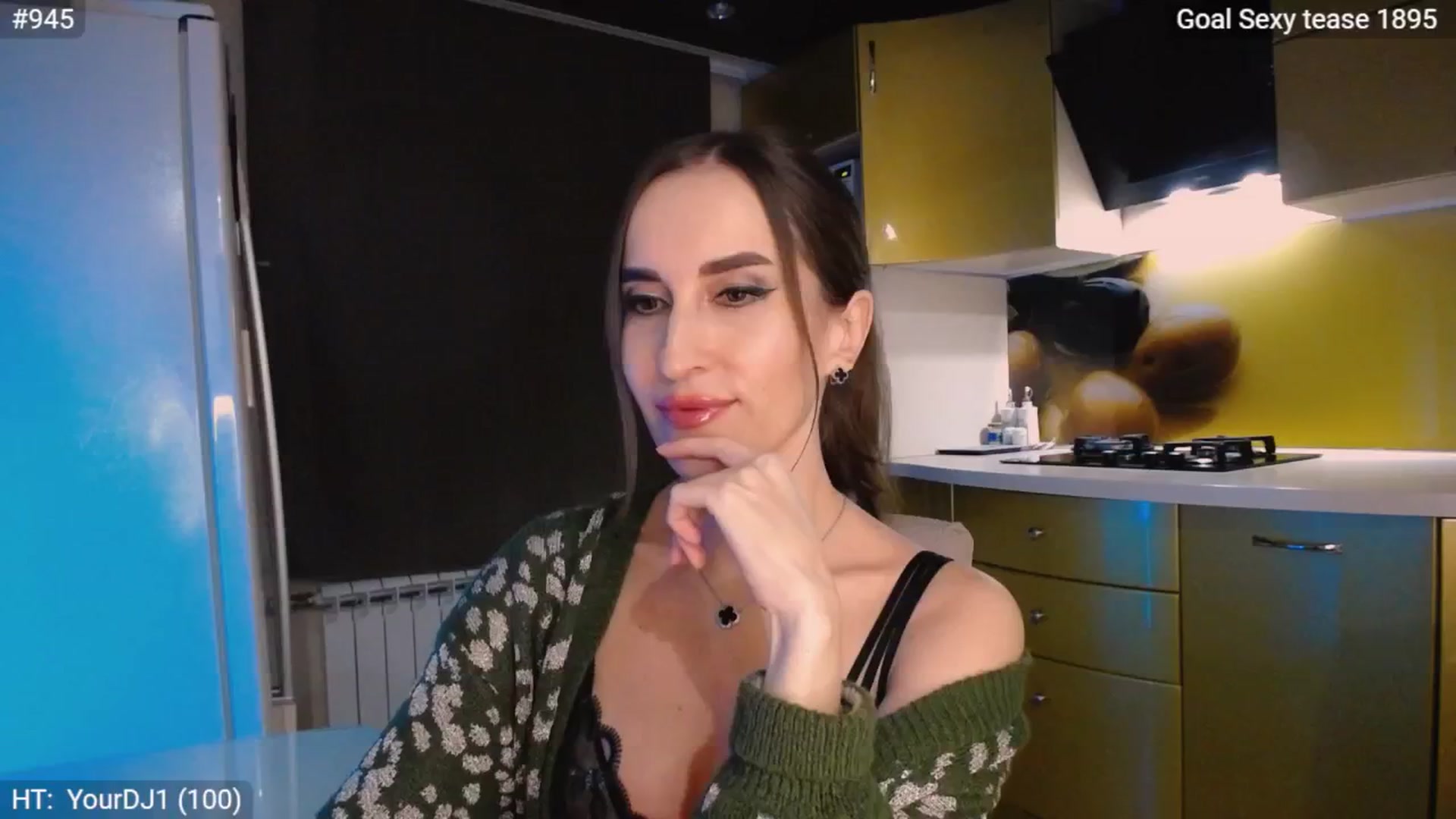 Gallery image thumbnail from MsDreams_'s myfreecams stream on, 10/19/2024, 22:30 image 13 of 20