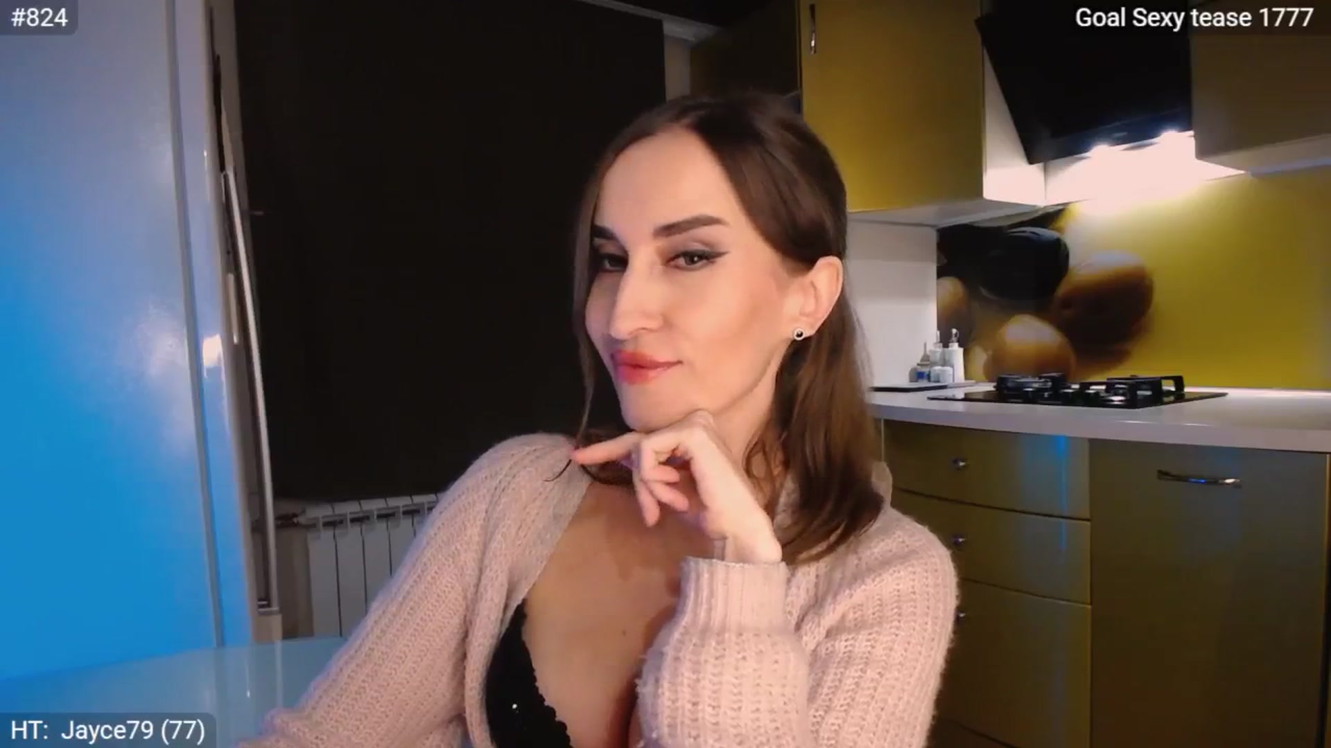 Gallery image thumbnail from MsDreams_'s myfreecams stream on, 10/26/2024, 24:01 image 14 of 20
