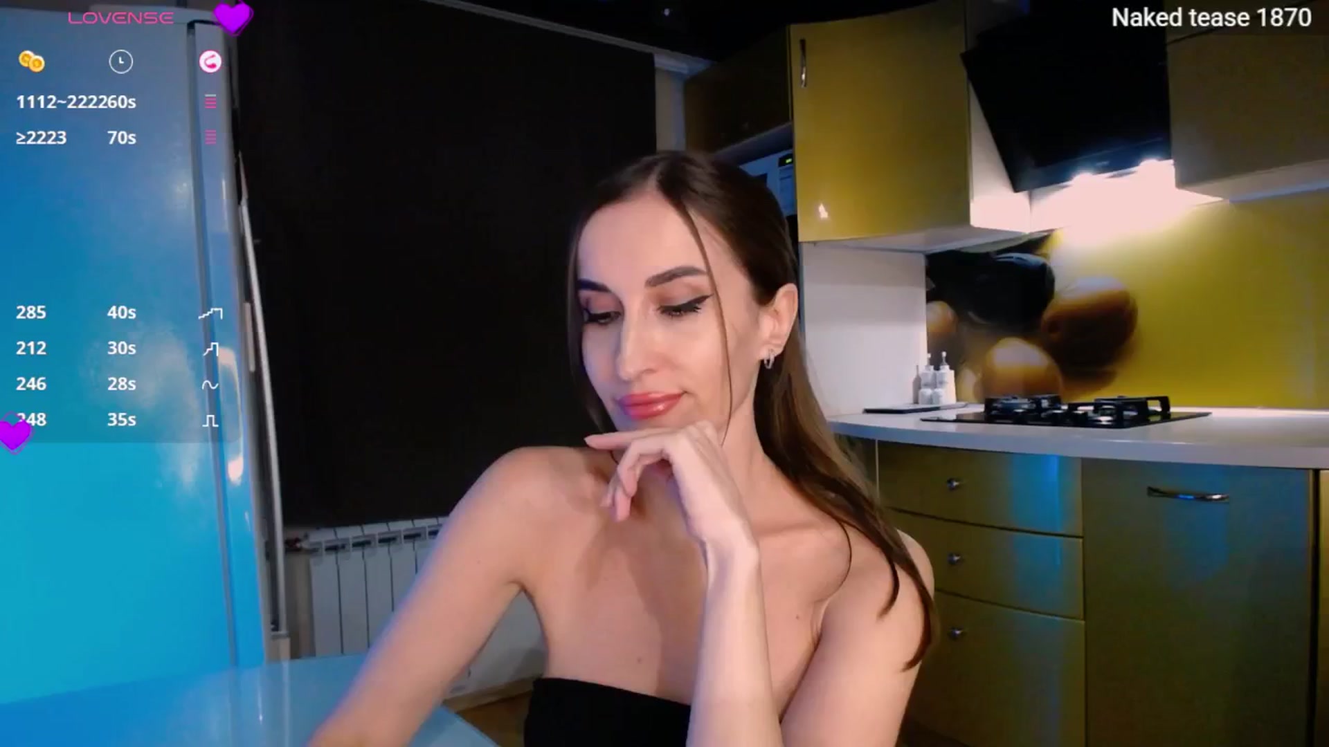 Gallery image thumbnail from MsDreams_'s myfreecams stream on, 09/18/2025, 24:44 image 18 of 20