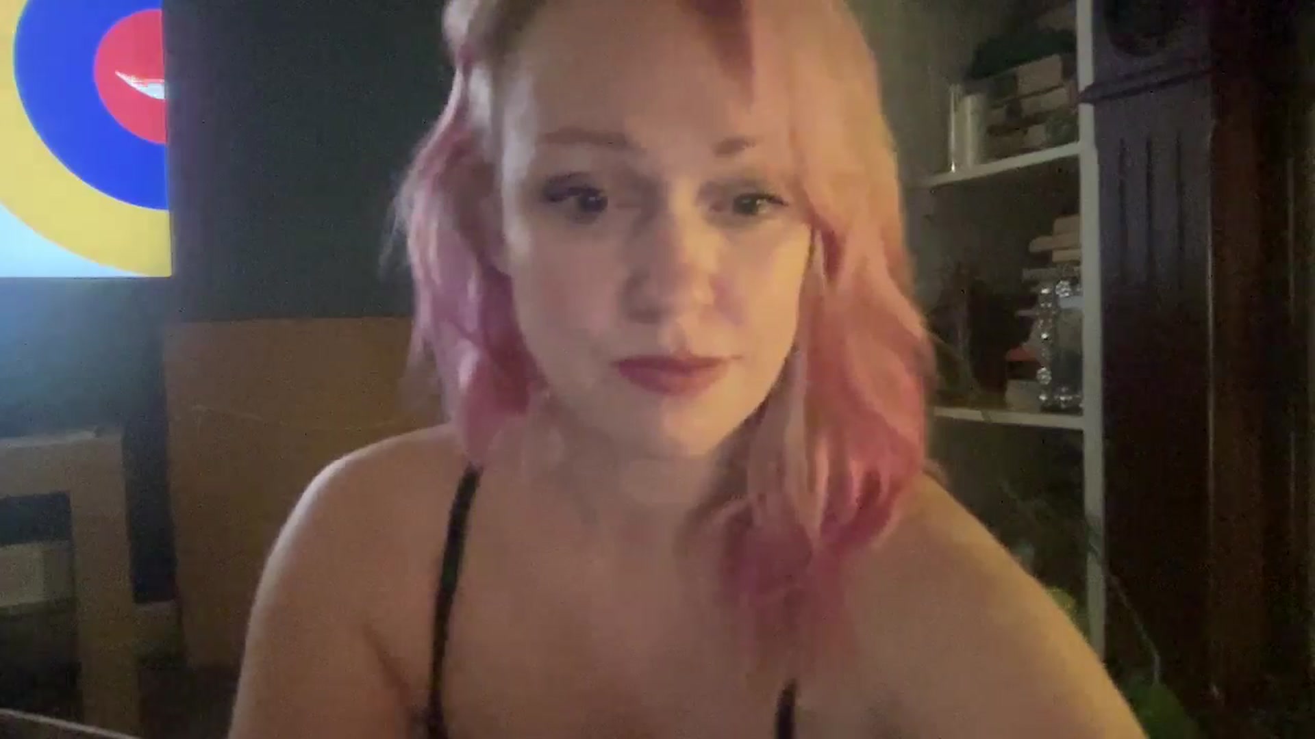 Gallery image thumbnail from MsFunCurious's myfreecams stream on, 11/09/2025, 12:08 image 13 of 20