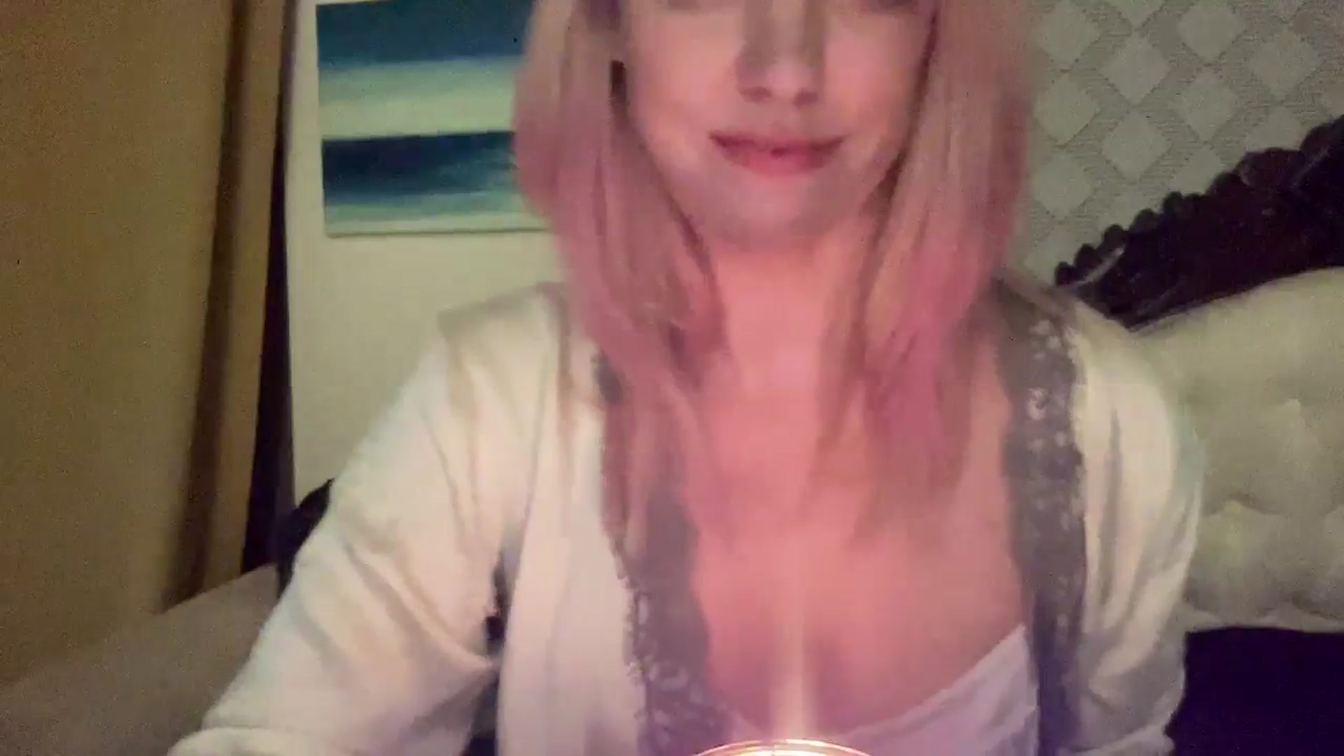 Gallery image thumbnail from MsFunCurious's myfreecams stream on, 11/24/2025, 04:34 image 19 of 20