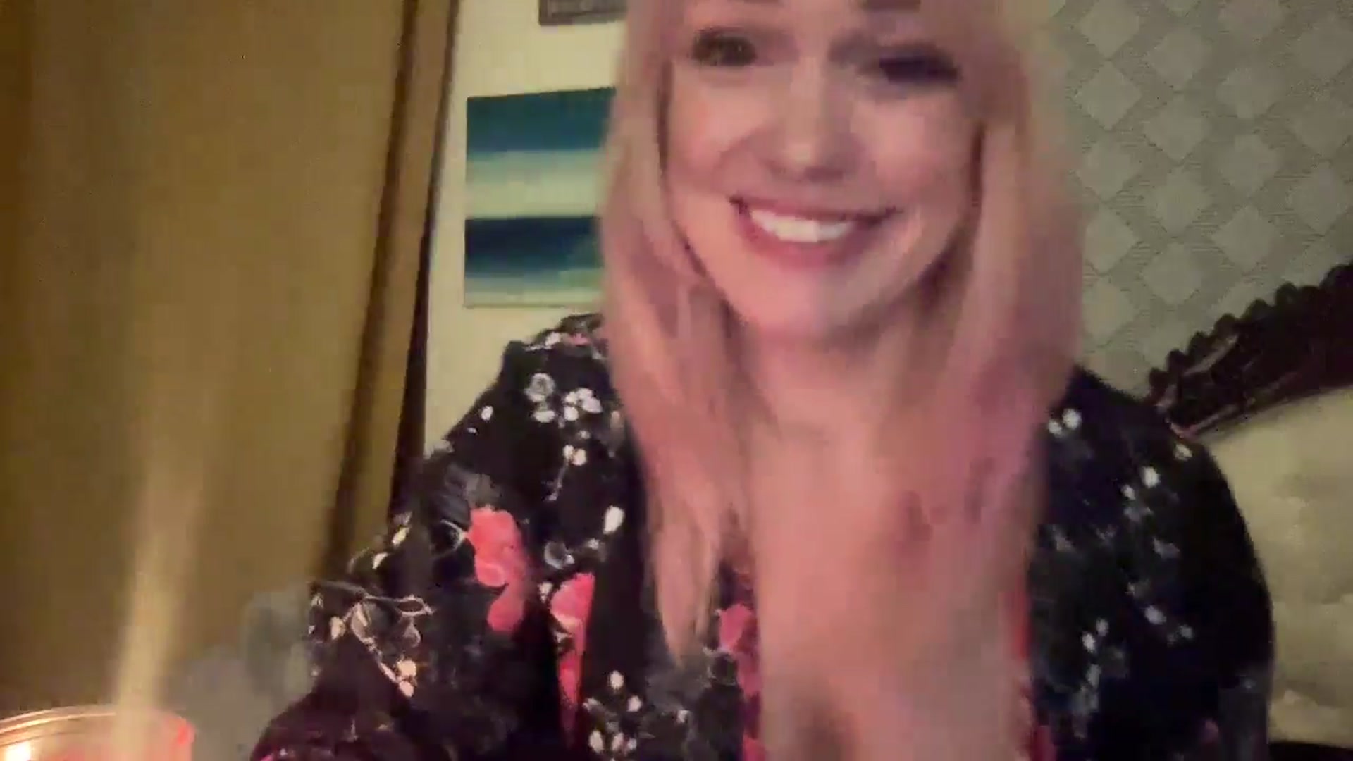 Gallery image thumbnail from MsFunCurious's myfreecams stream on, 11/24/2025, 05:18 image 4 of 20