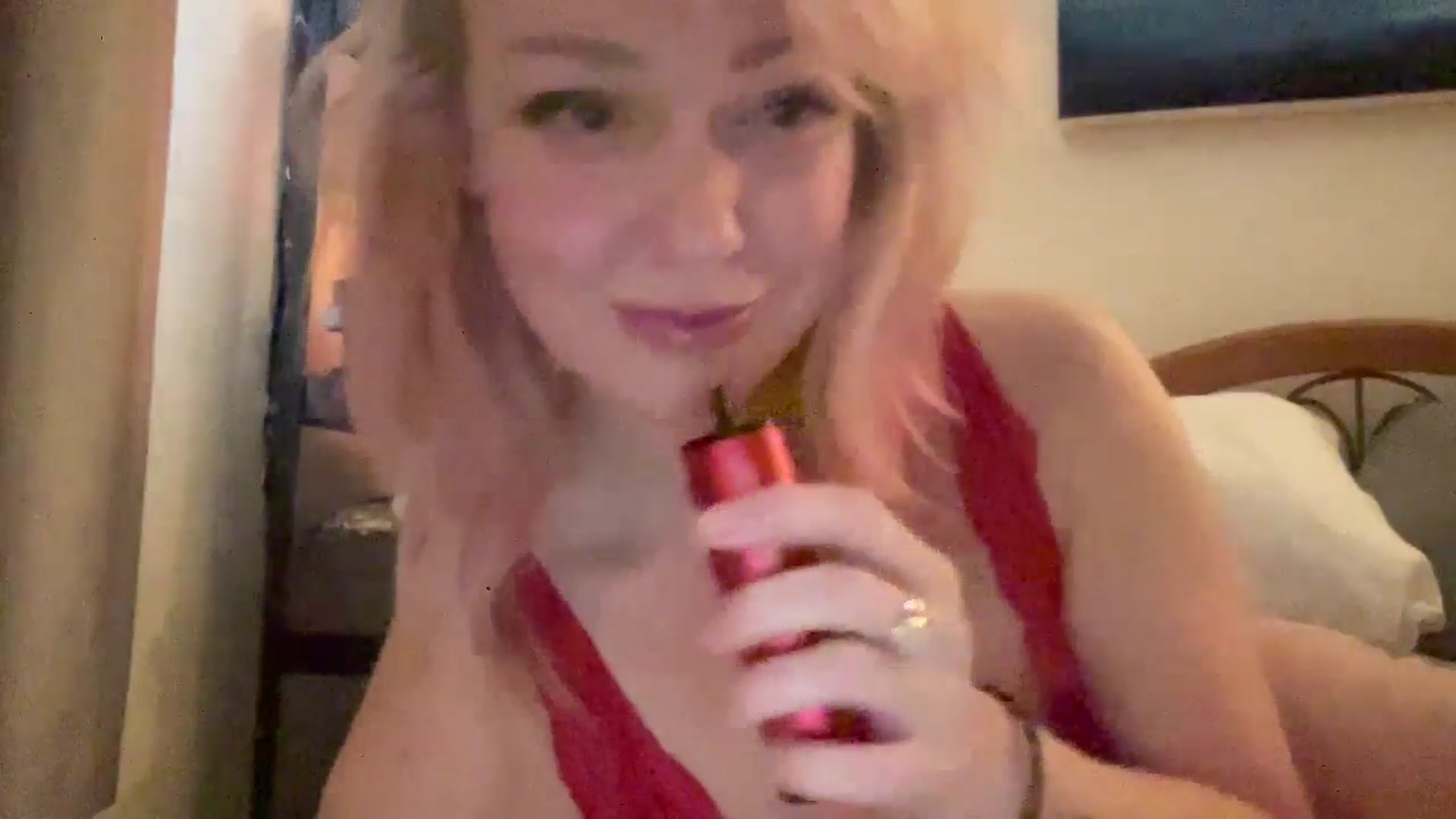 Gallery image thumbnail from MsFunCurious's myfreecams stream on, 11/27/2025, 10:25 image 2 of 20