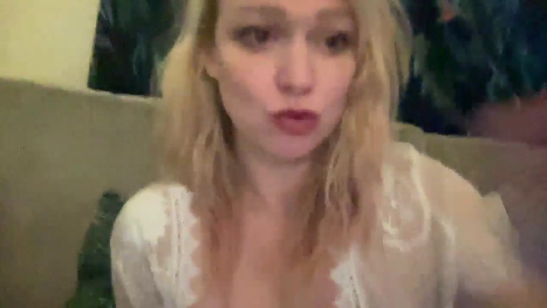 Gallery image thumbnail from MsFunCurious's myfreecams stream on, 01/24/2026, 08:54 image 14 of 20