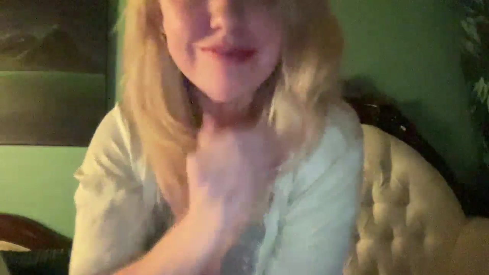 Gallery image thumbnail from MsFunCurious's myfreecams stream on, 02/18/2026, 03:27 image 20 of 20
