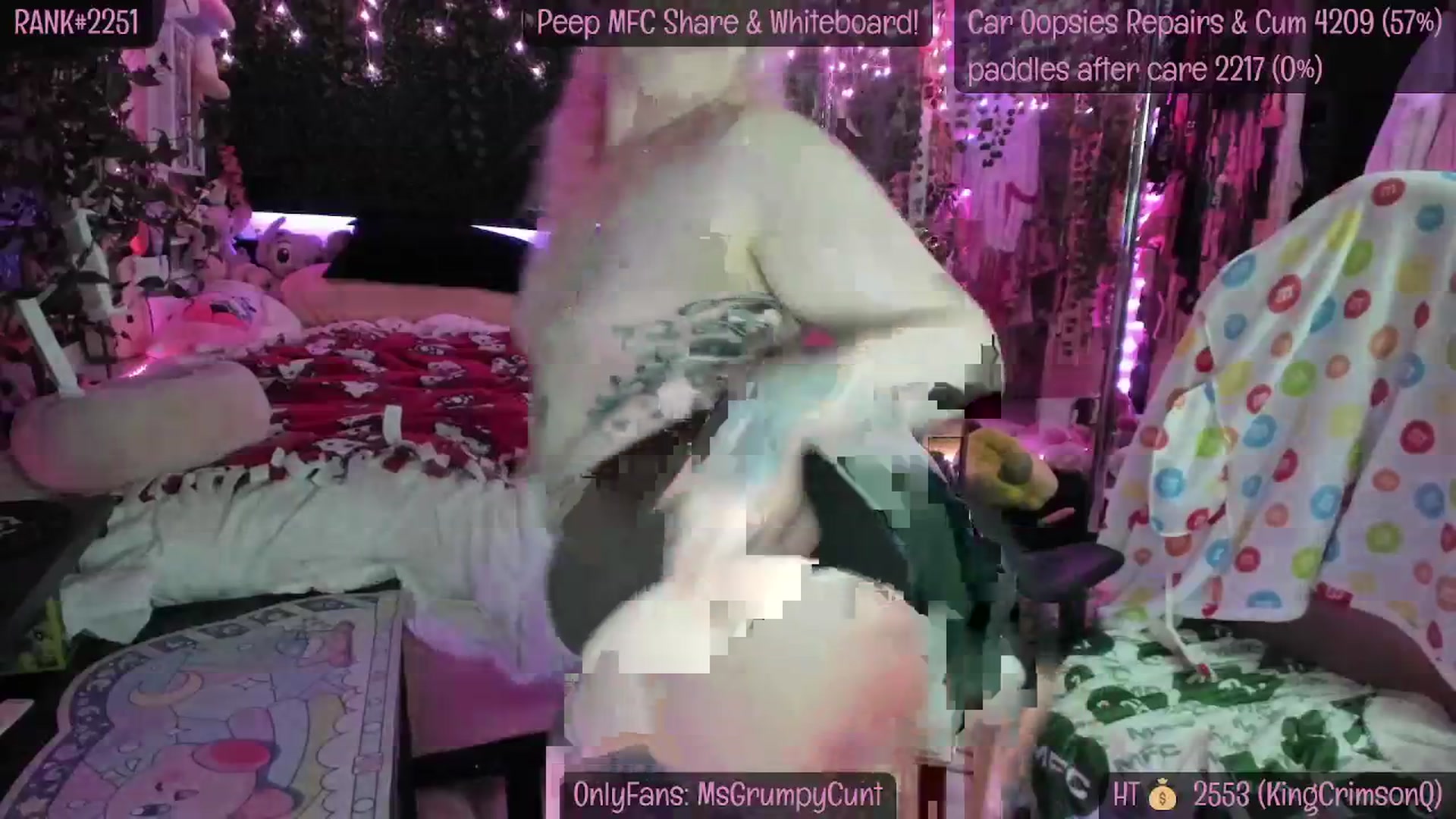 Gallery image thumbnail from MsGrumpyCunt's myfreecams stream on, 03/18/2024, 03:50 image 16 of 20