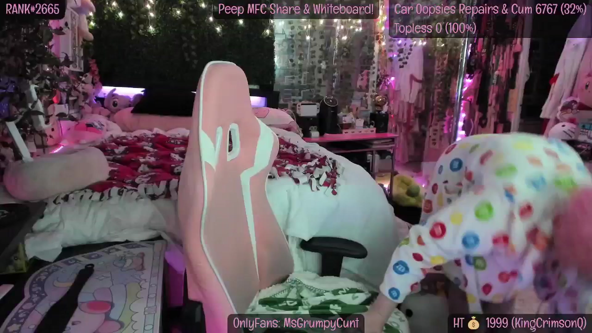 Gallery image thumbnail from MsGrumpyCunt's myfreecams stream on, 03/18/2024, 03:50 image 7 of 20