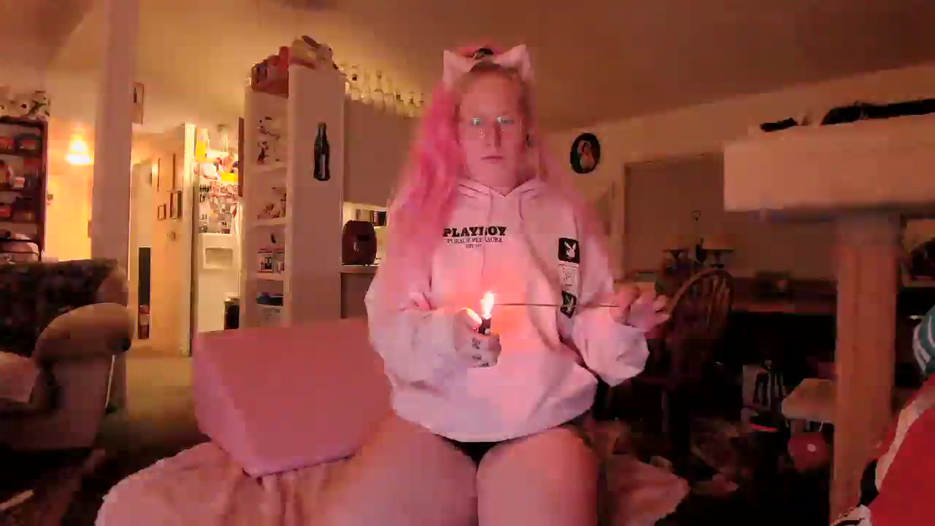 Gallery image thumbnail from MsGrumpyCunt's myfreecams stream on, 03/26/2024, 03:47 image 15 of 20