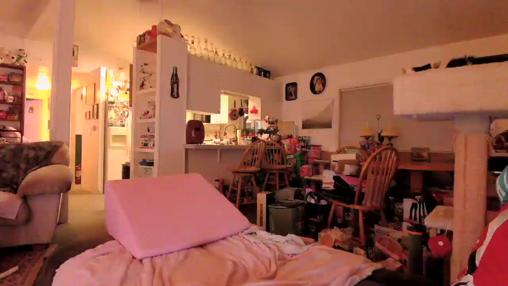 Gallery image thumbnail from MsGrumpyCunt's myfreecams stream on, 03/26/2024, 03:47 image 14 of 20