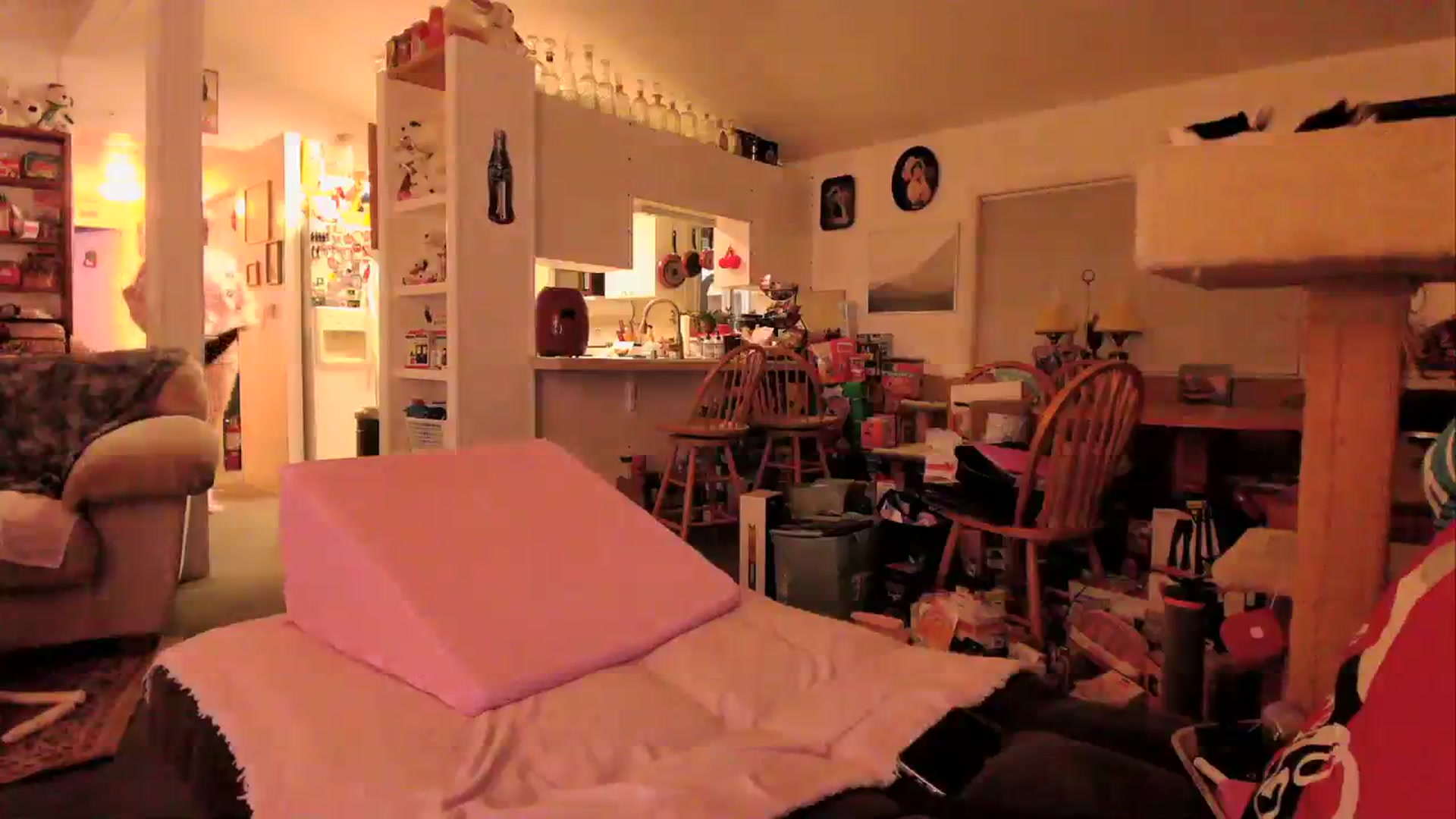 Gallery image thumbnail from MsGrumpyCunt's myfreecams stream on, 03/26/2024, 04:21 image 8 of 20