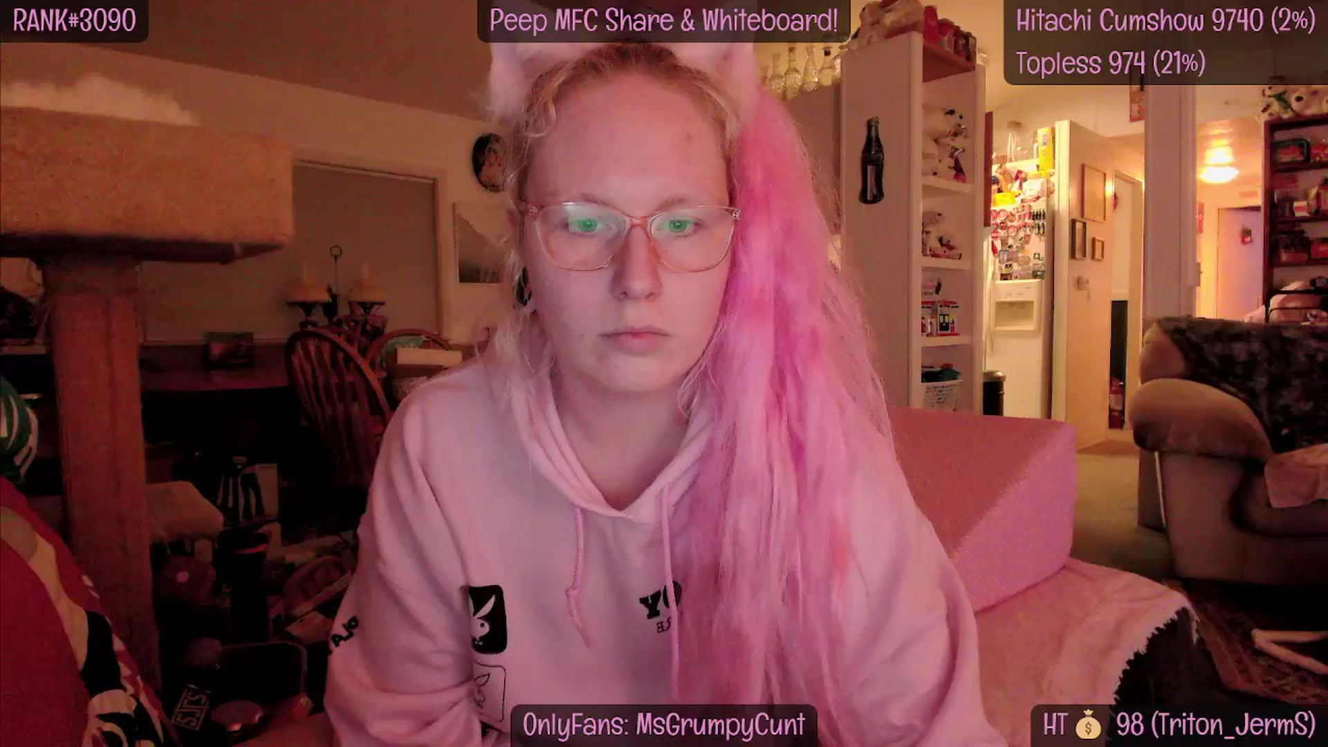 Gallery image thumbnail from MsGrumpyCunt's myfreecams stream on, 03/26/2024, 05:22 image 13 of 20
